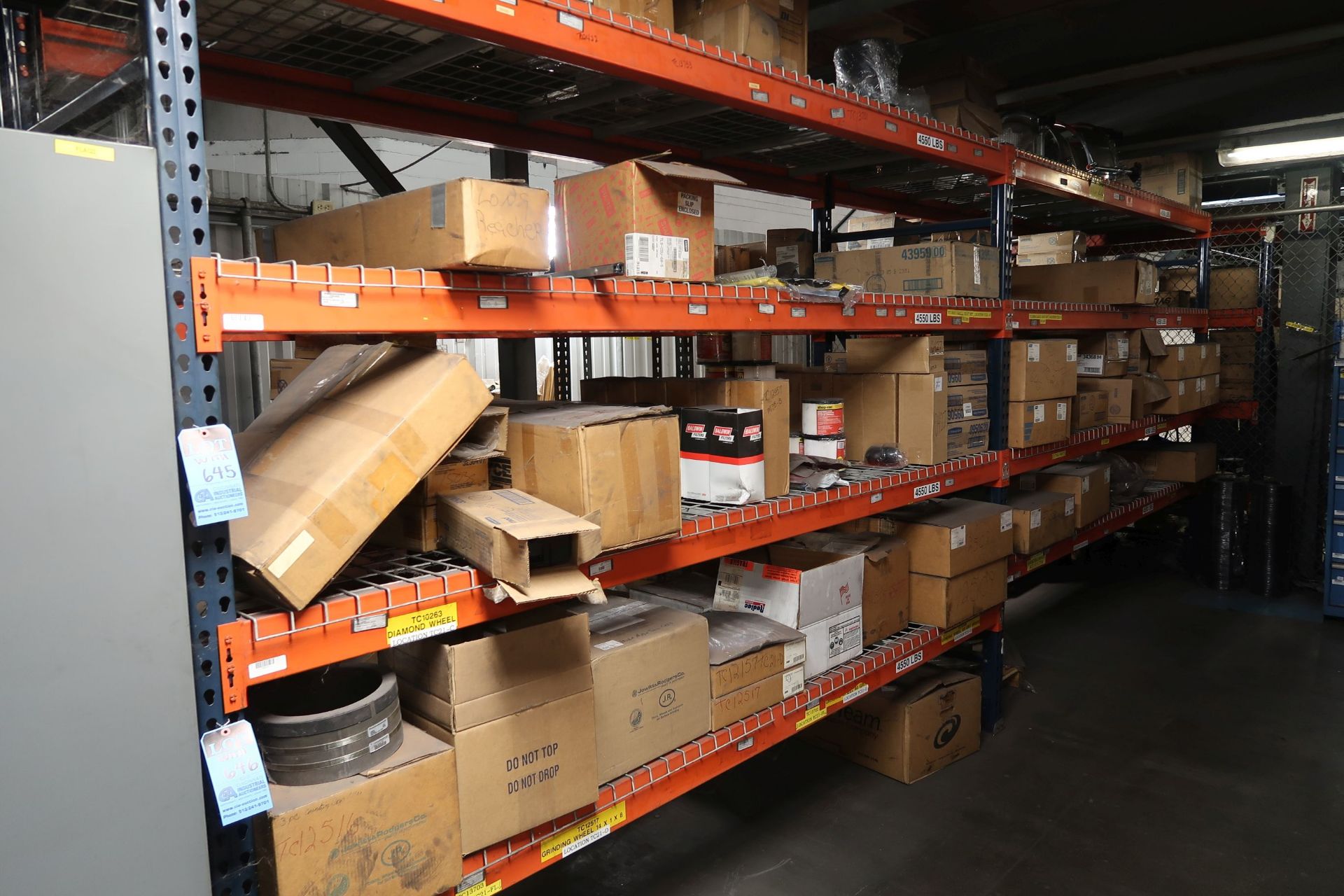 (LOT) CONTENTS OF (4) SECTIONS PALLET RACK - ABRASIVES AND MAINTENANCE ITEMS **LOADING PRICE DUE - Image 4 of 14