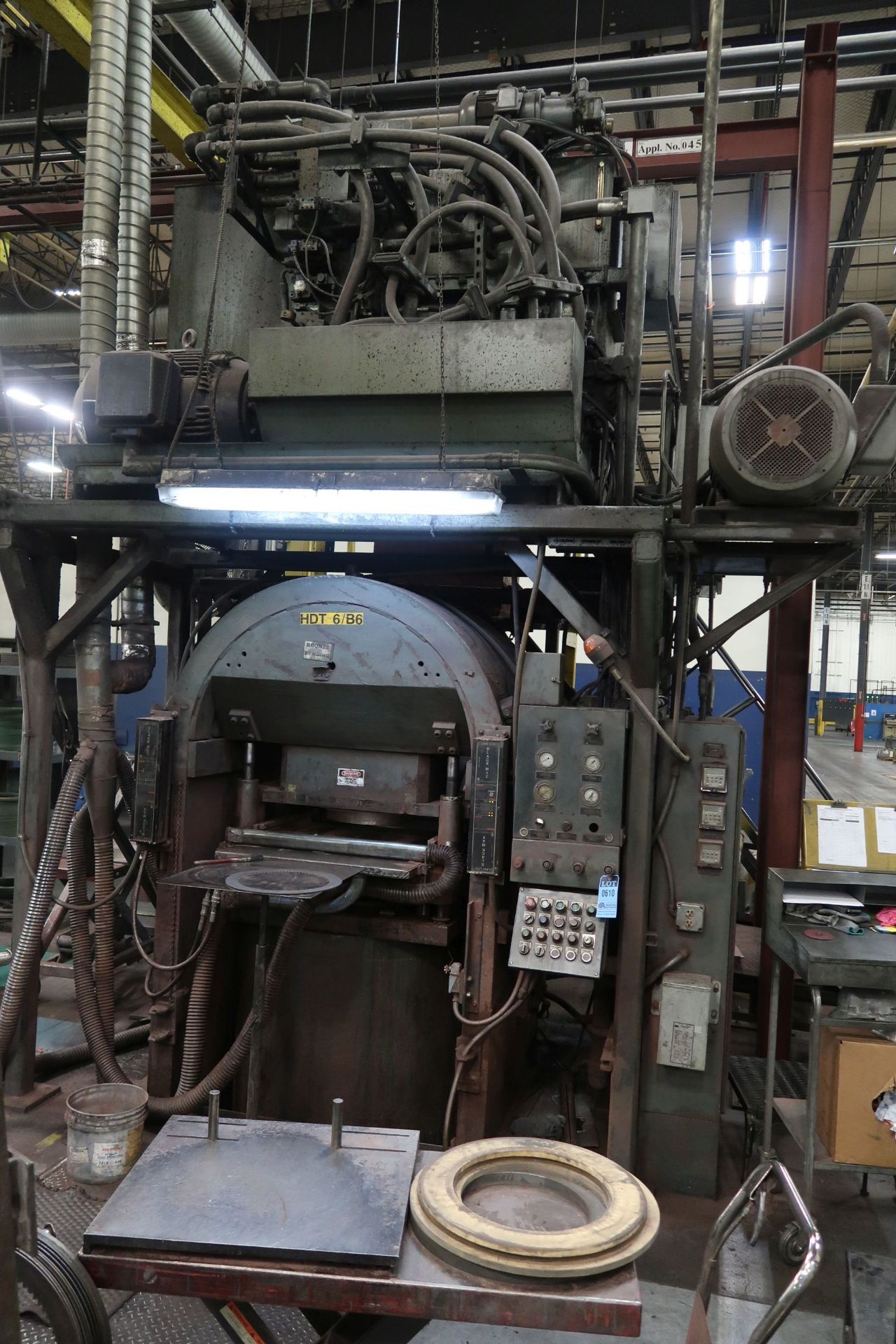 HDT MOLD PRESS, MACHINE # HDT6/B6 **DELAYED REMOVAL - PICK UP 1/2/2019** **LOADING PRICE DUE TO ERRA - Image 2 of 7