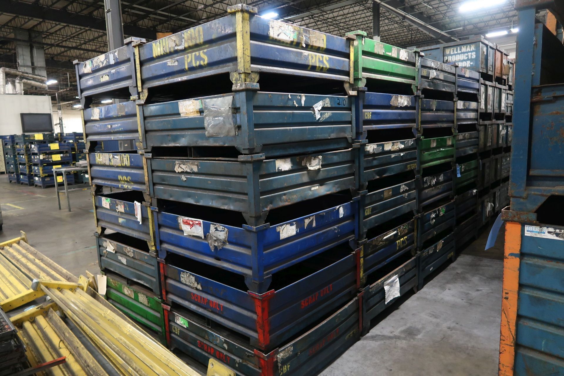 45" x 45" x 10" DEEP STACKABLE STEEL TUBS **LOADING PRICE DUE TO ERRA - $300.00**