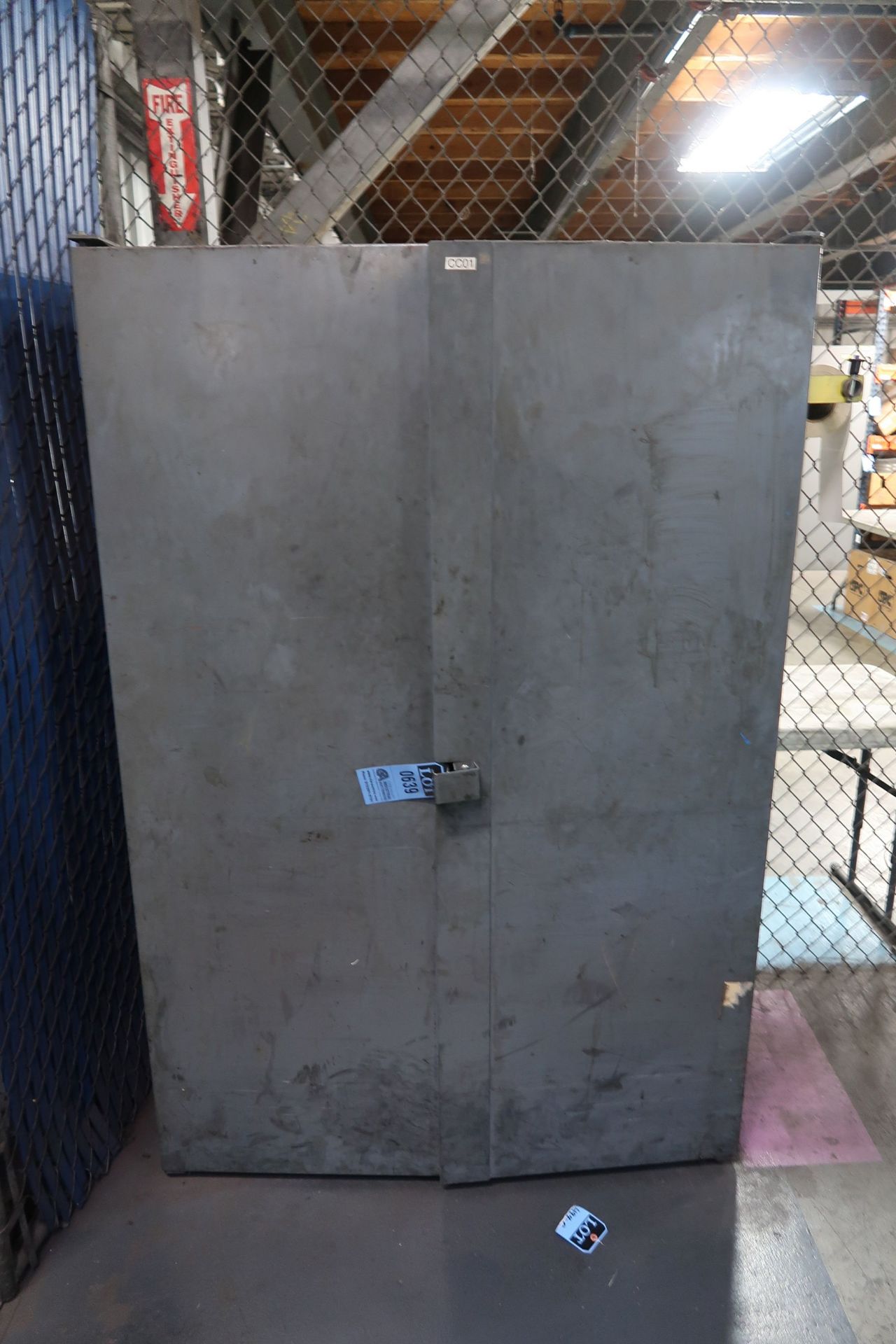 (LOT) STEEL CABINETS WITH CONTENTS - HARDWARE **LOADING PRICE DUE TO ERRA - $250.00**