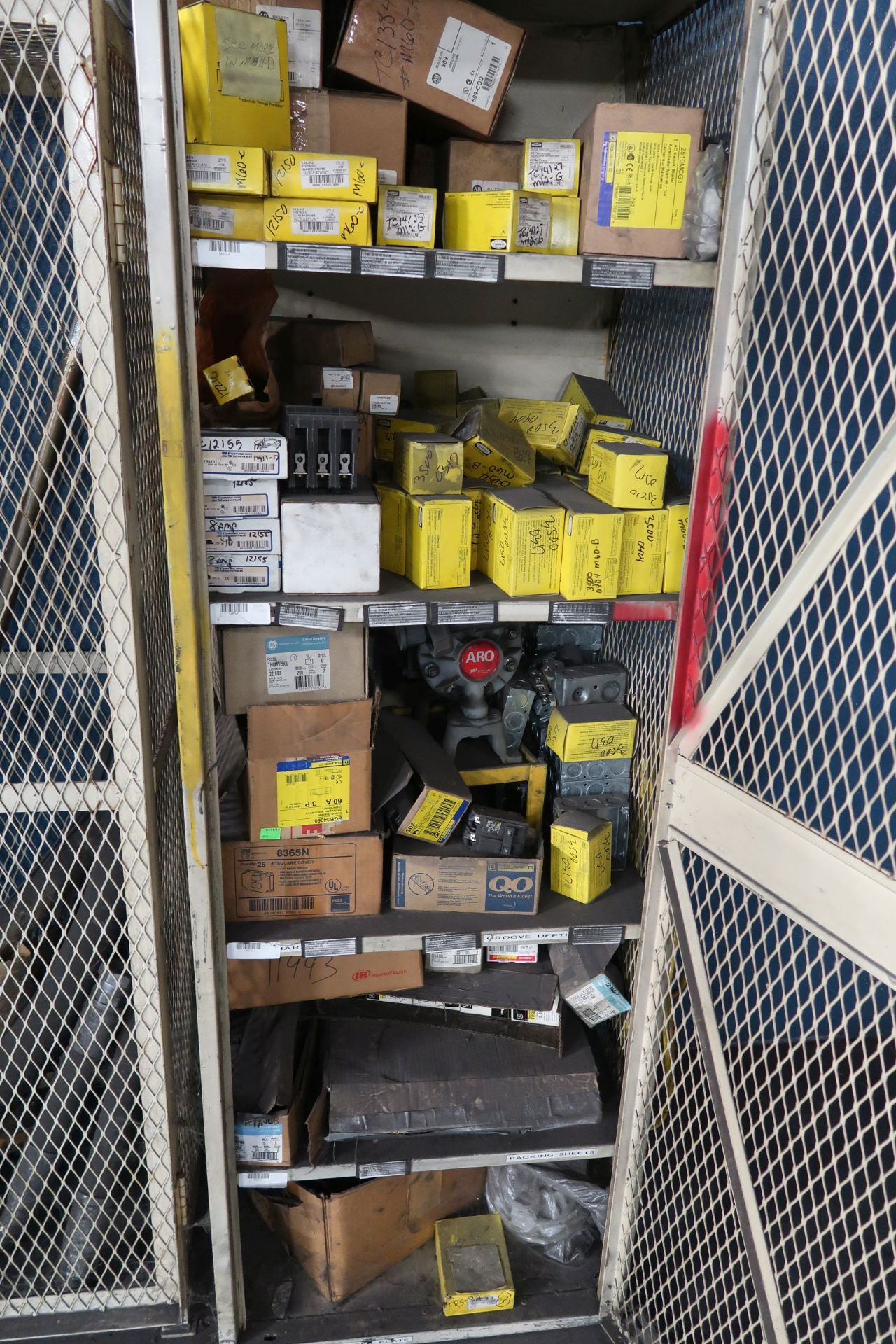 CAGE TYPE RACK WITH CONTENTS - PARTS **LOADING PRICE DUE TO ERRA - $500.00** - Image 2 of 5