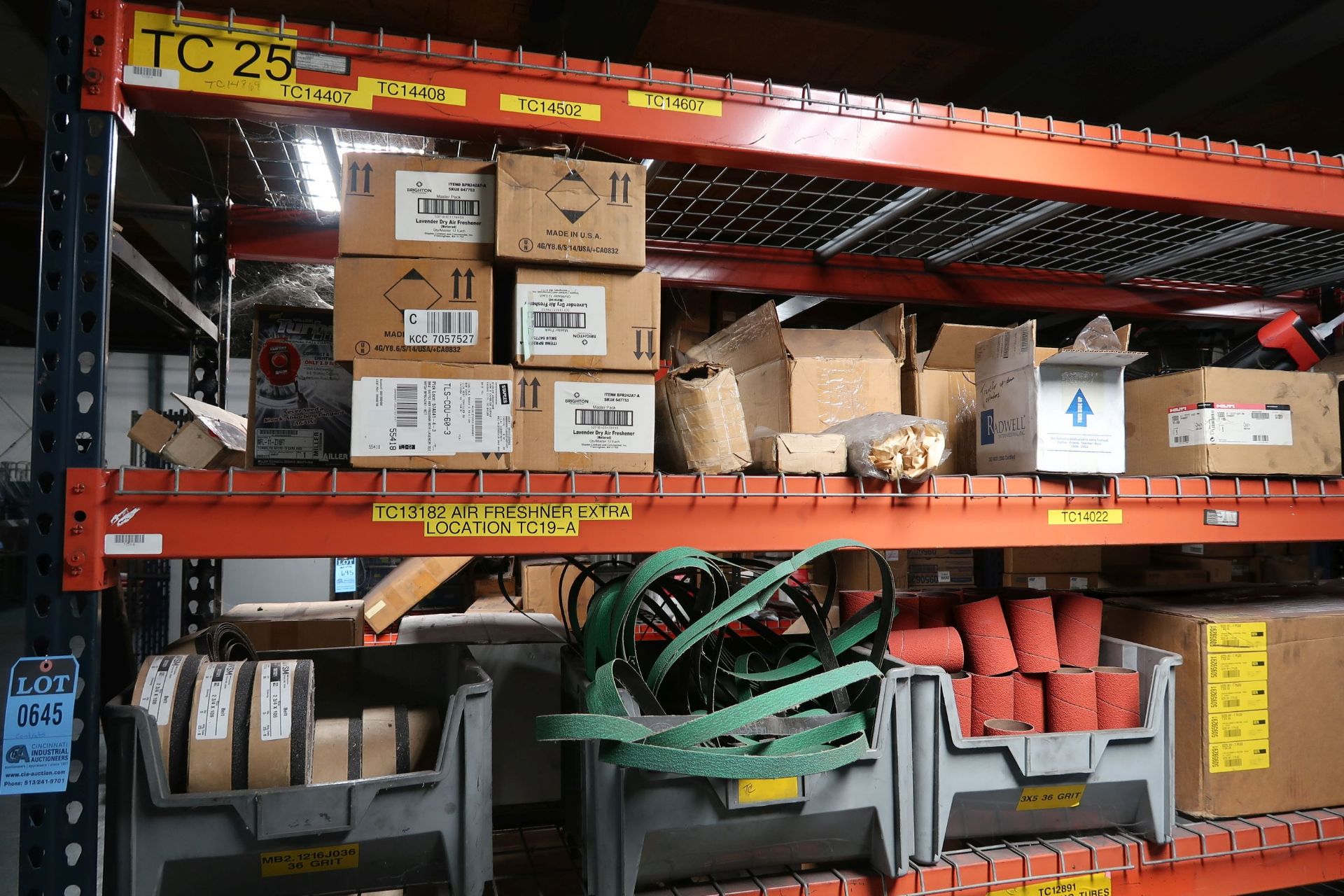 (LOT) CONTENTS OF (4) SECTIONS PALLET RACK - ABRASIVES AND MAINTENANCE ITEMS **LOADING PRICE DUE - Image 2 of 14