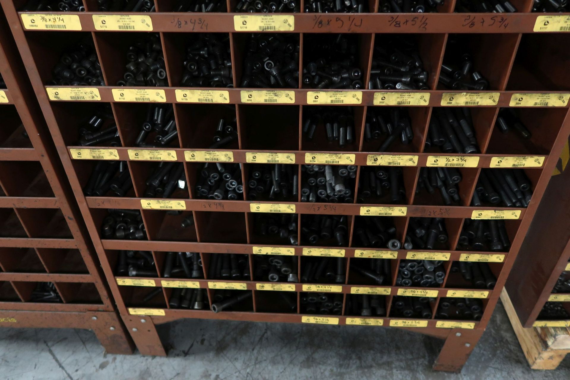 40 BIN AND 72 BIN PIDGEON HOLE HARDWARE CABINET WITH CONTENTS **LOADING PRICE DUE TO ERRA - $25. - Image 3 of 3