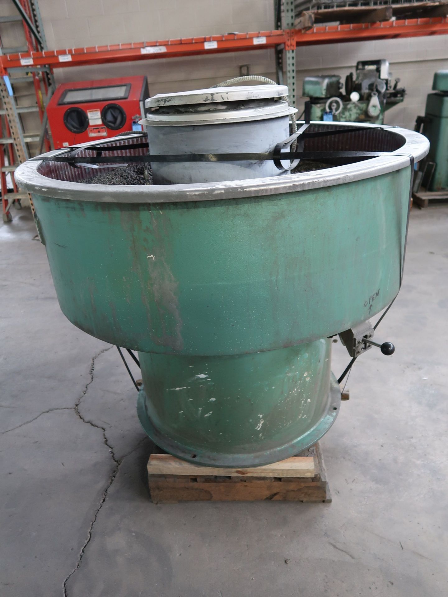 48" SWECO MODEL FM-10-3 VIBRATORY BOWL FINISHINER; S/N 10FM-168-13, 3-PHASE - Image 4 of 6