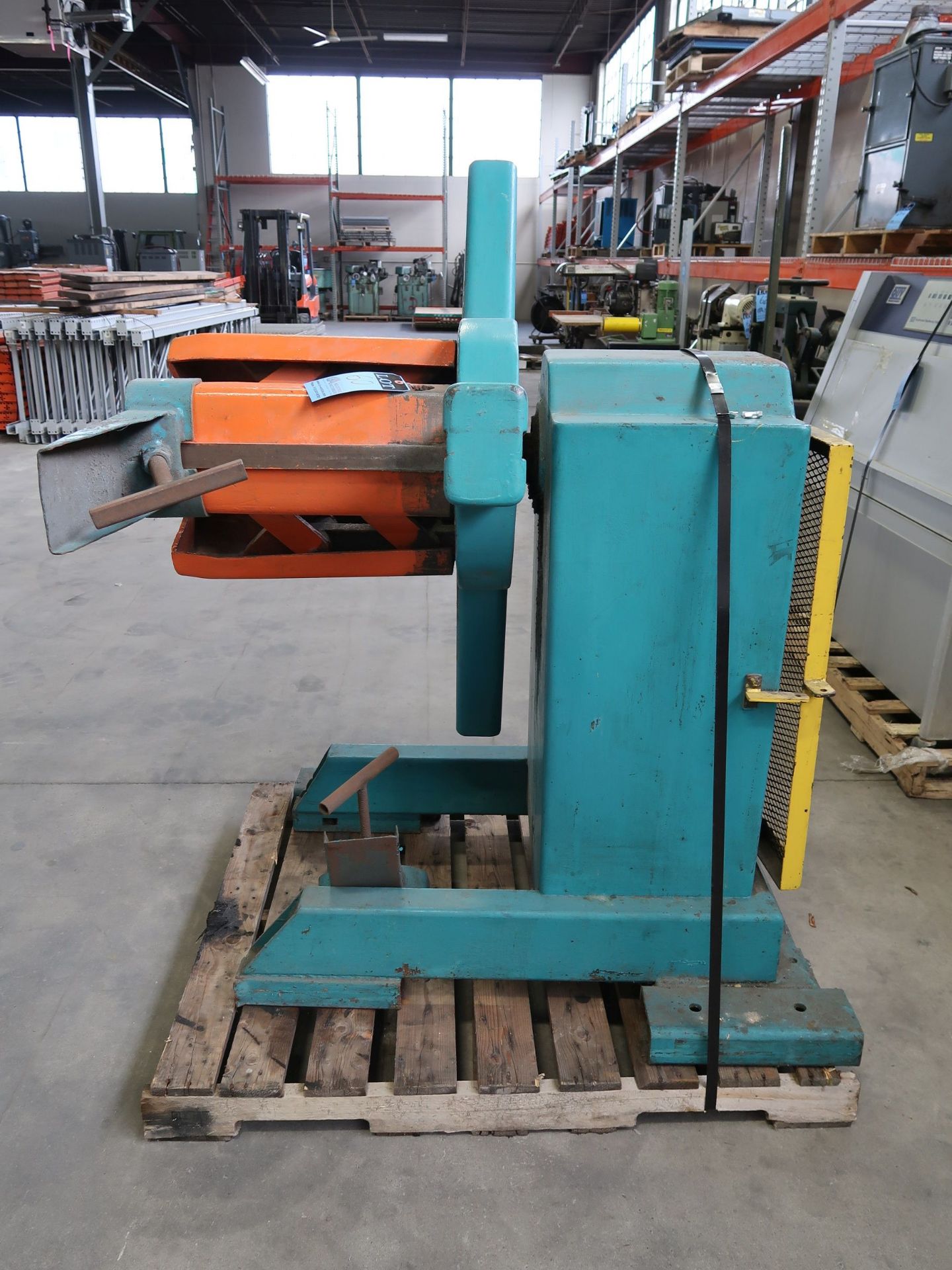 2,500 LB. AMERICAN STEEL LINE MODEL 60 SINGLE END UNCOILER; S/N 9151 - Bild 4 aus 6