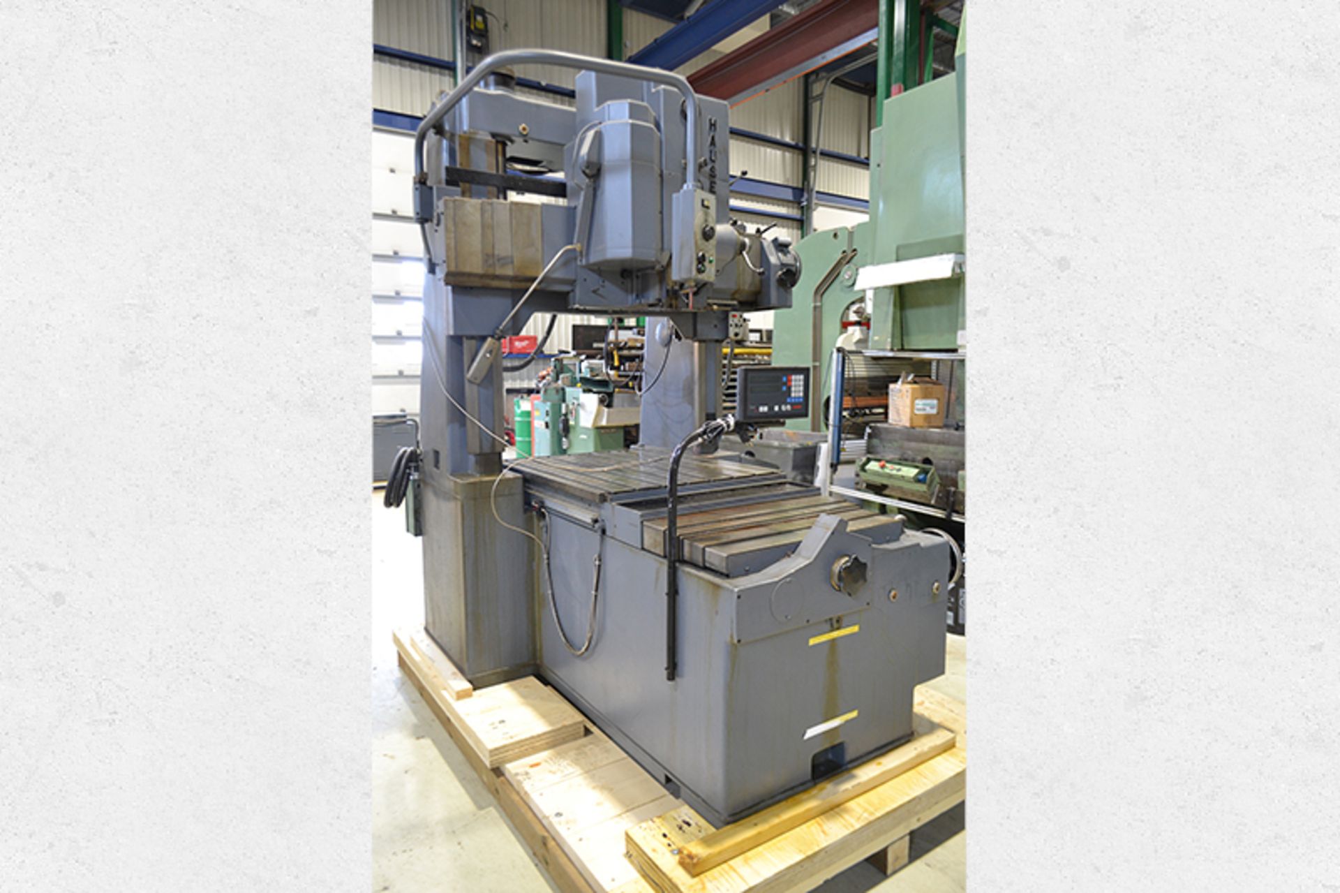 HAUSER JIG BORER MOD. M5, 35" X 30" TABLE, W/ (1) 19-1/2" ROTARY TABLE, 12" TILTING ROTARY TABLE, - Image 2 of 10