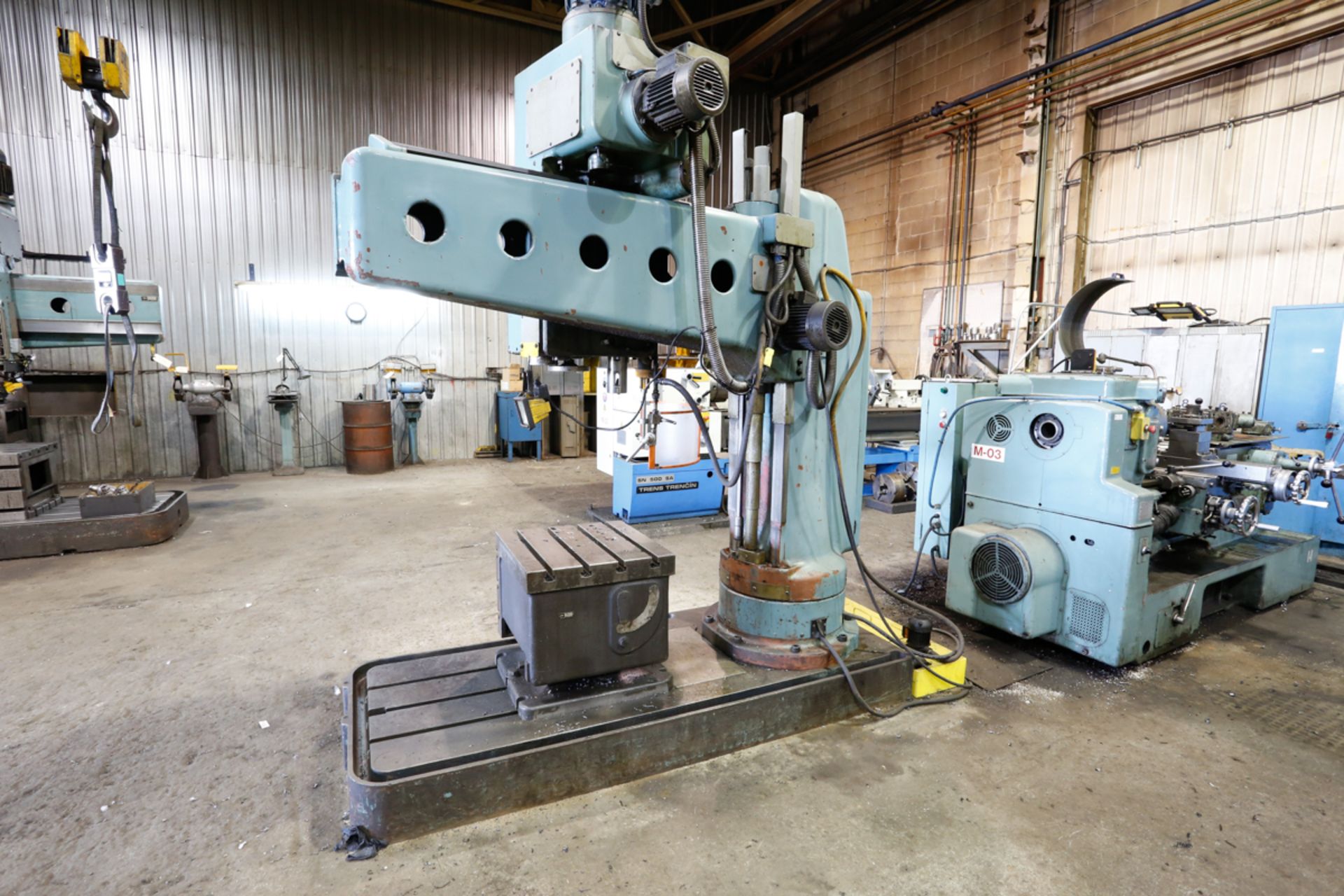 MAS VR4A BOX TYPE RADIAL DRILL, 4 FT ARM, 22 X 22 X 22" BOX TABLE, 550 VOLTS (LOCATED IN SEPT- - Image 4 of 4
