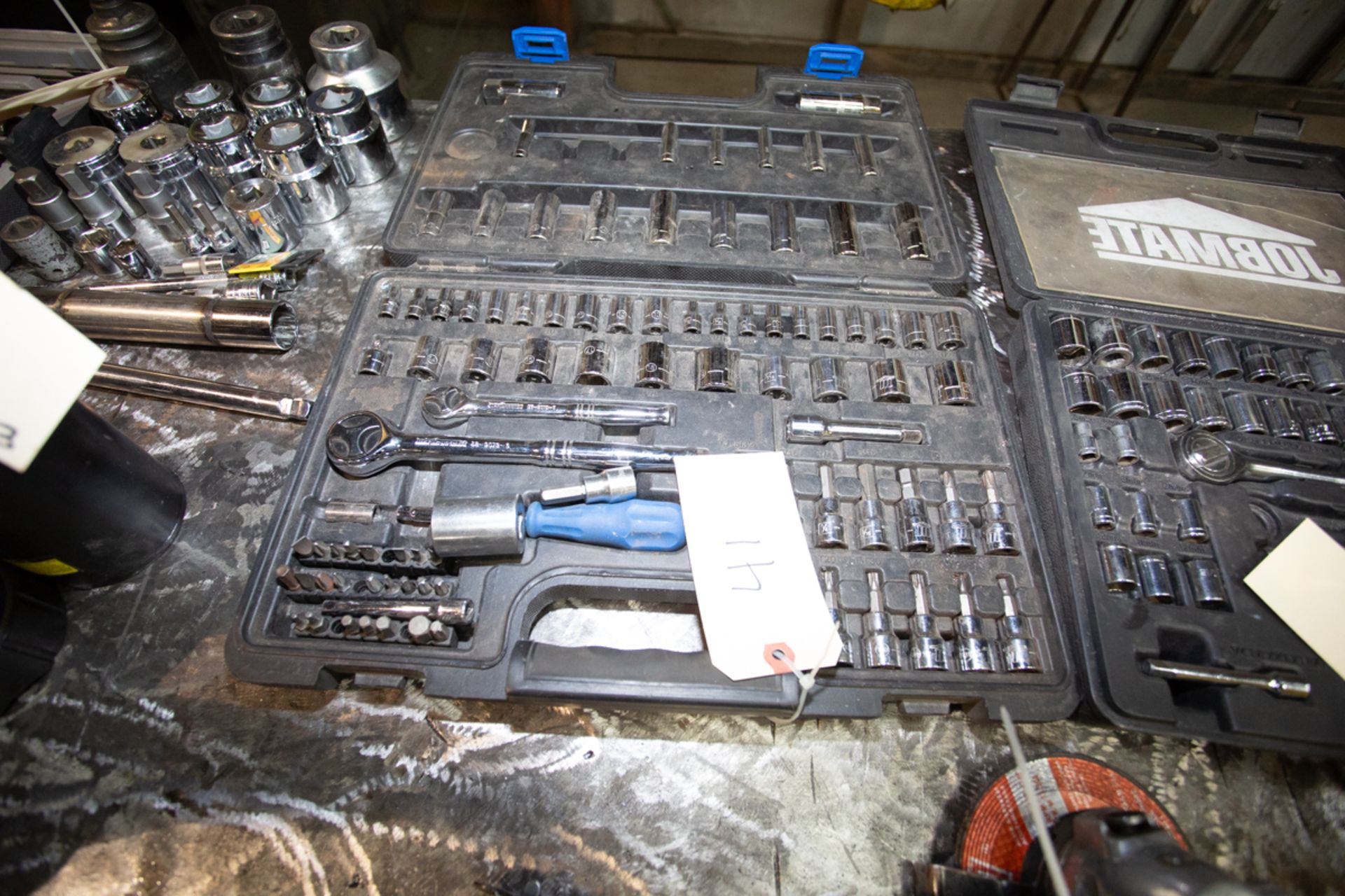 SOCKET SET