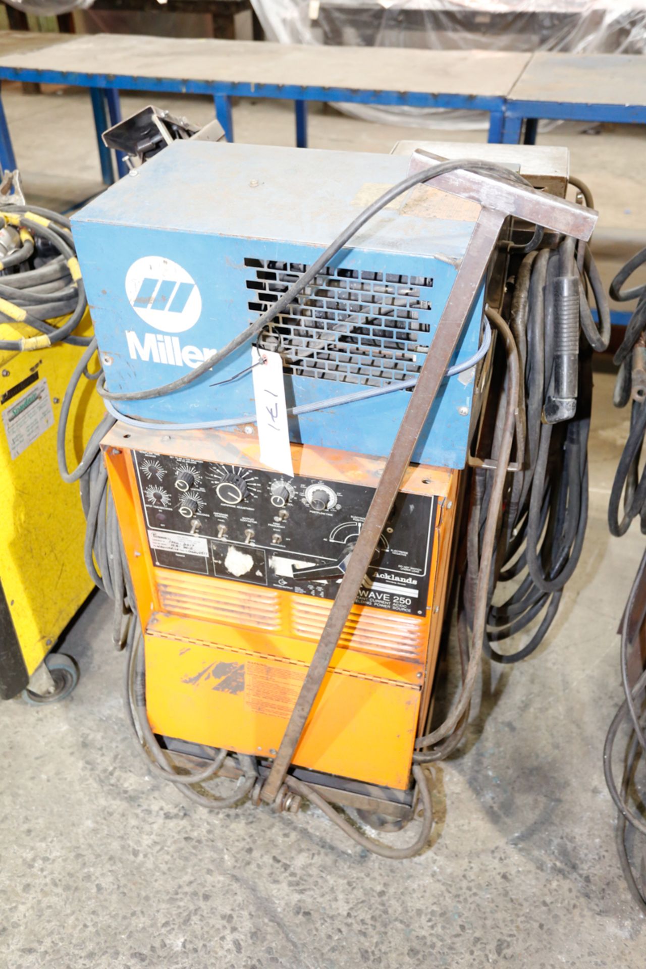 ACKLANDS AK-WAVE 250 WELDER W/ MILLER RADIATOR 1 COOLER & GUN