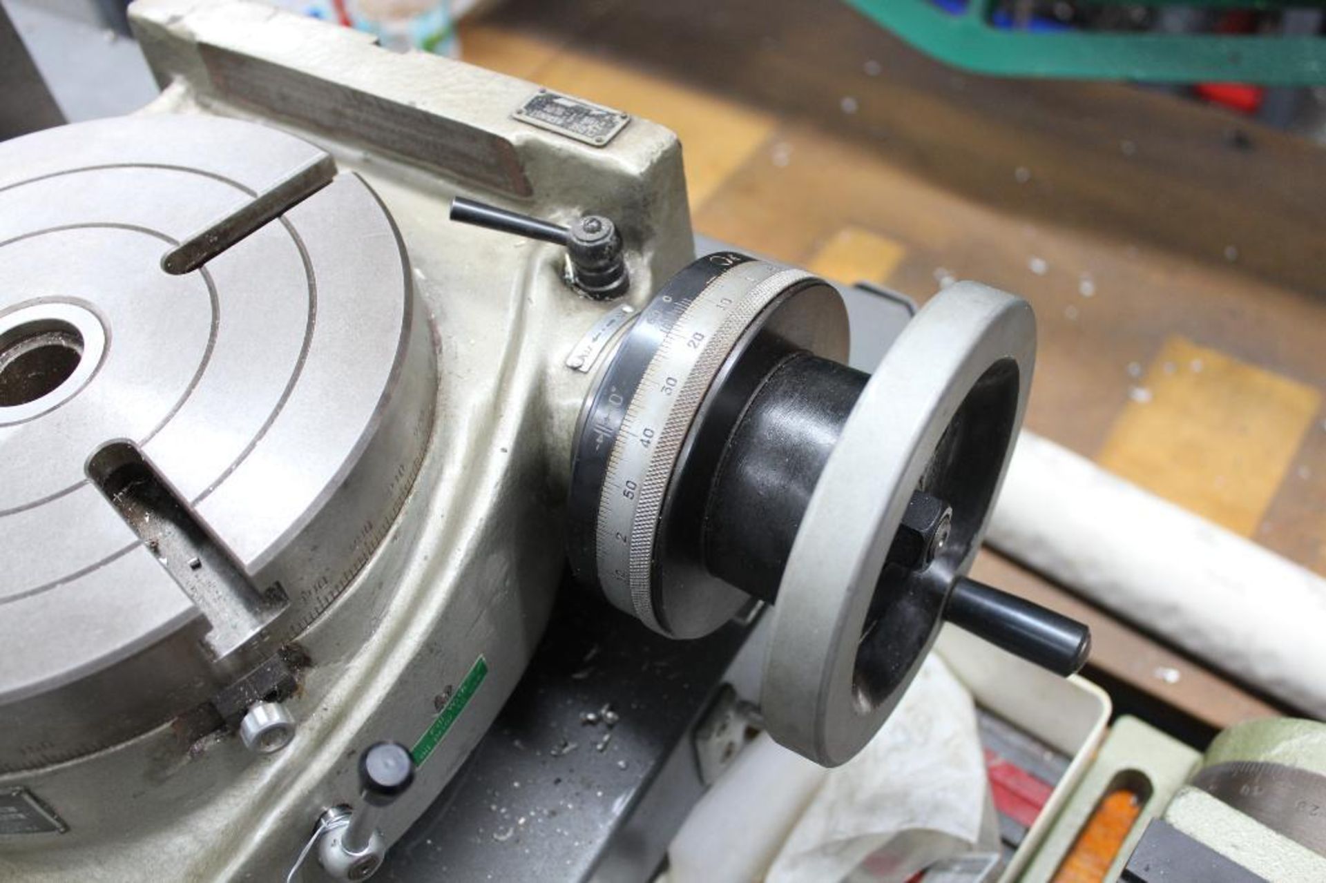 Phase II 221-308 7.75" rotary table - Image 4 of 5