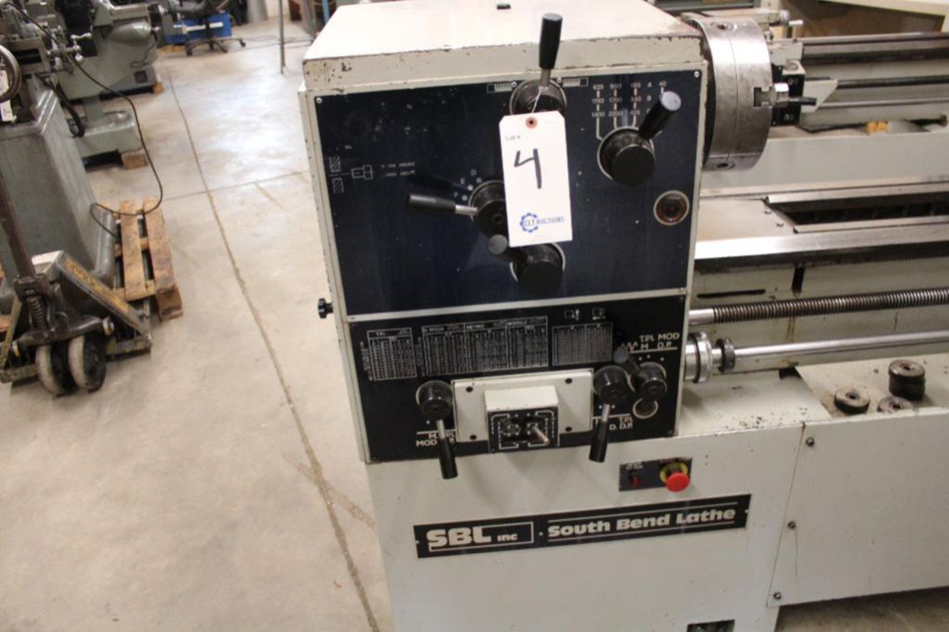 South Bend Lathe CS44 18" x 64" Gap Bed Engine Lathe - Image 7 of 18