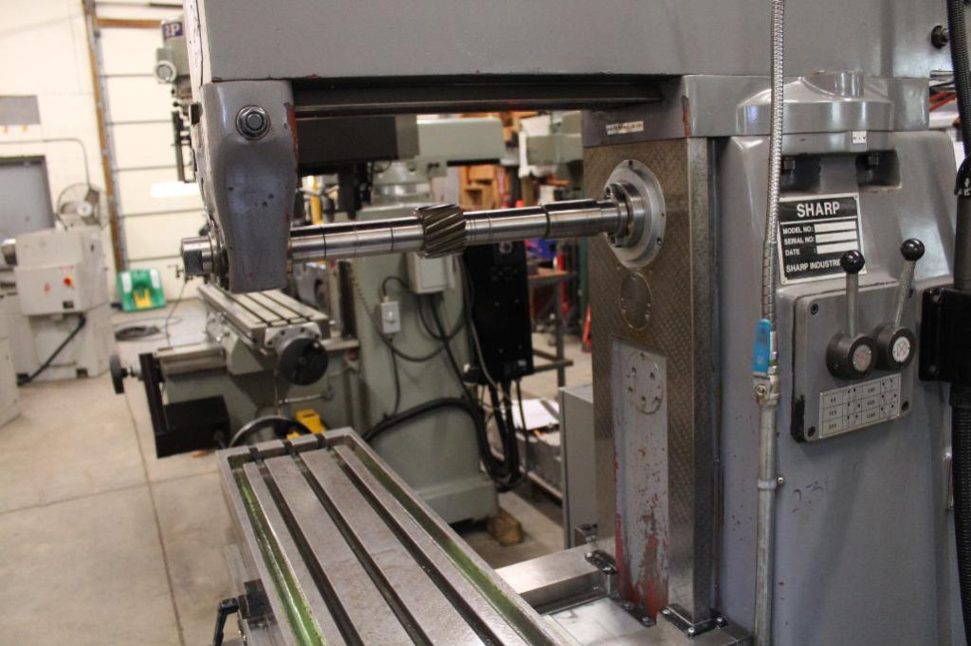 Sharp VH25 vertical/horizontal milling machine - Image 4 of 21