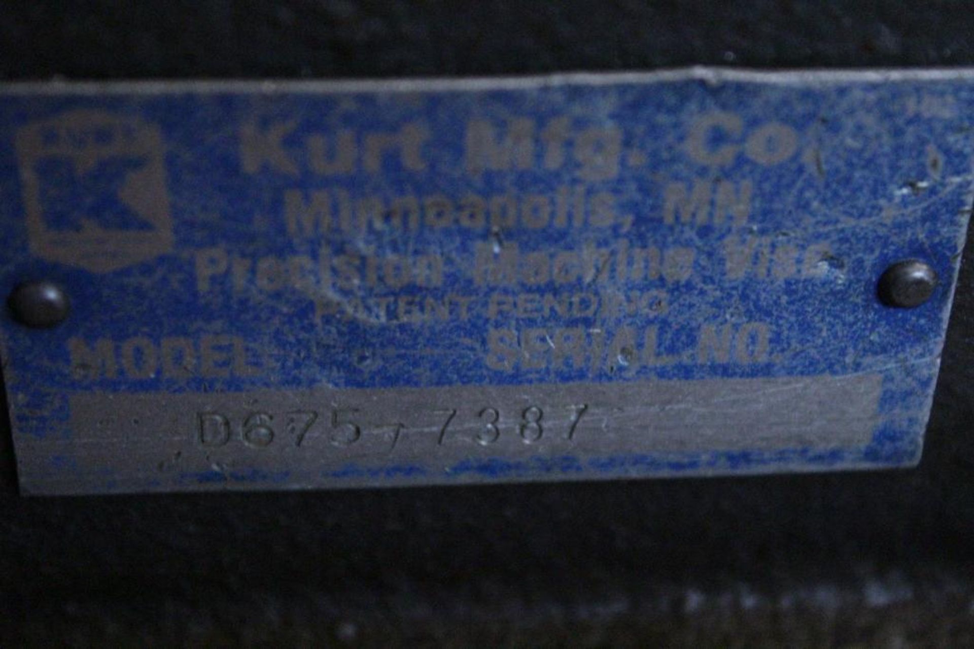 Kurt D-675 6" milling machine vise - Image 4 of 4