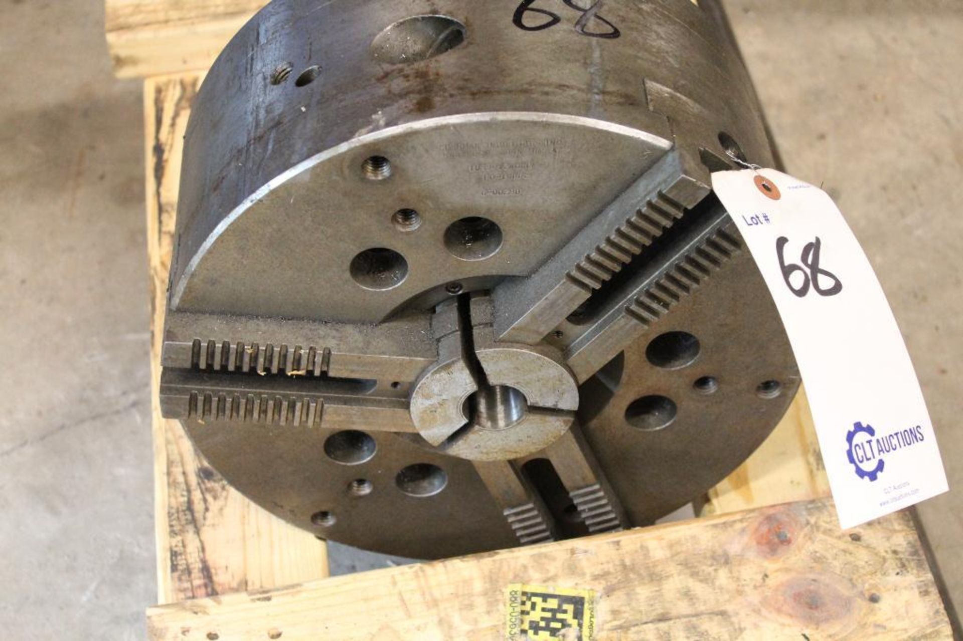 Cushman 12" 3 jaw power chuck - Image 2 of 4