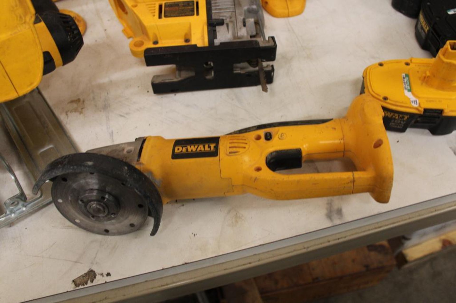 DeWalt 18v cordless tools - Image 15 of 18