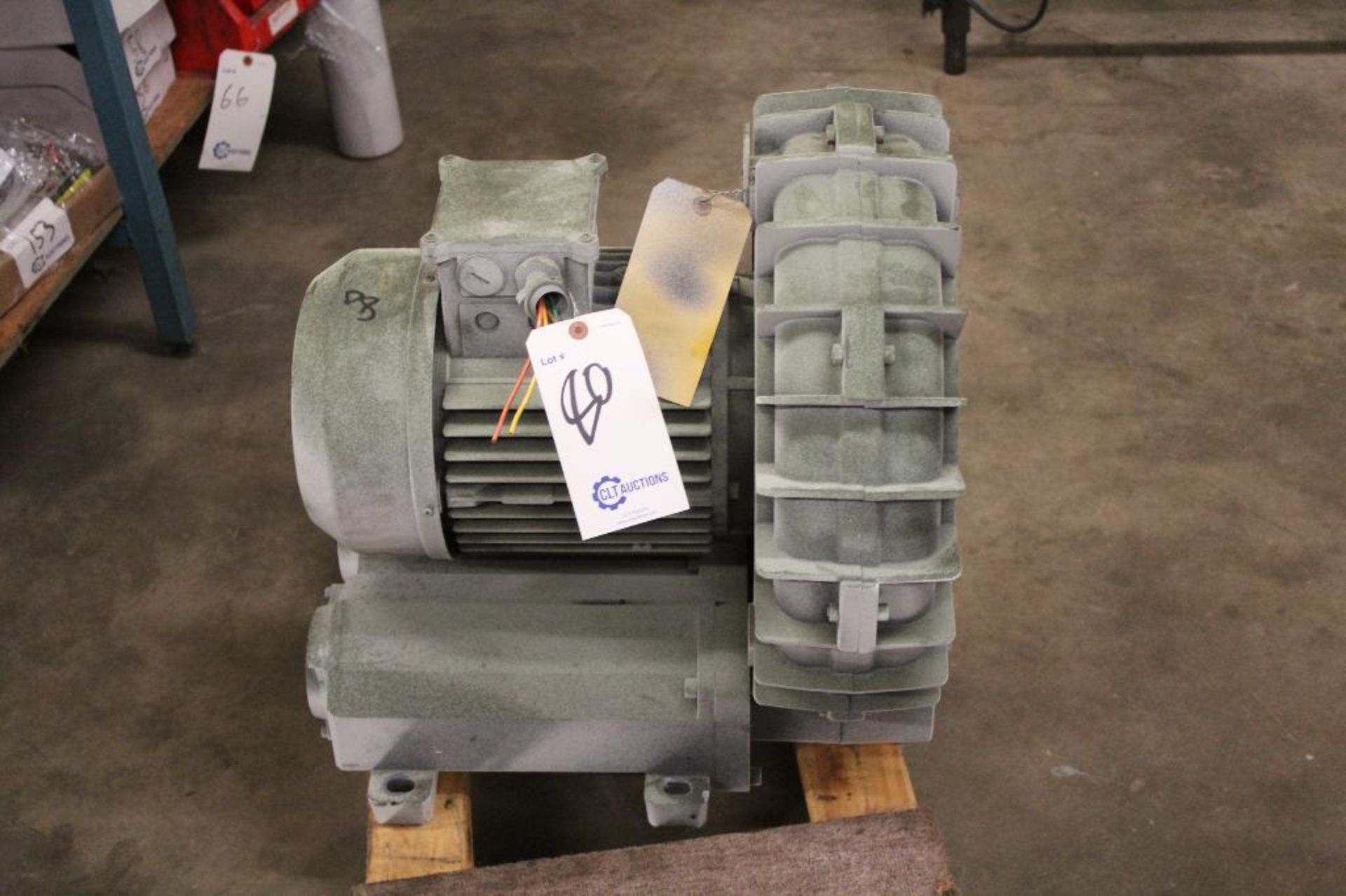 10 HP vacuum pump