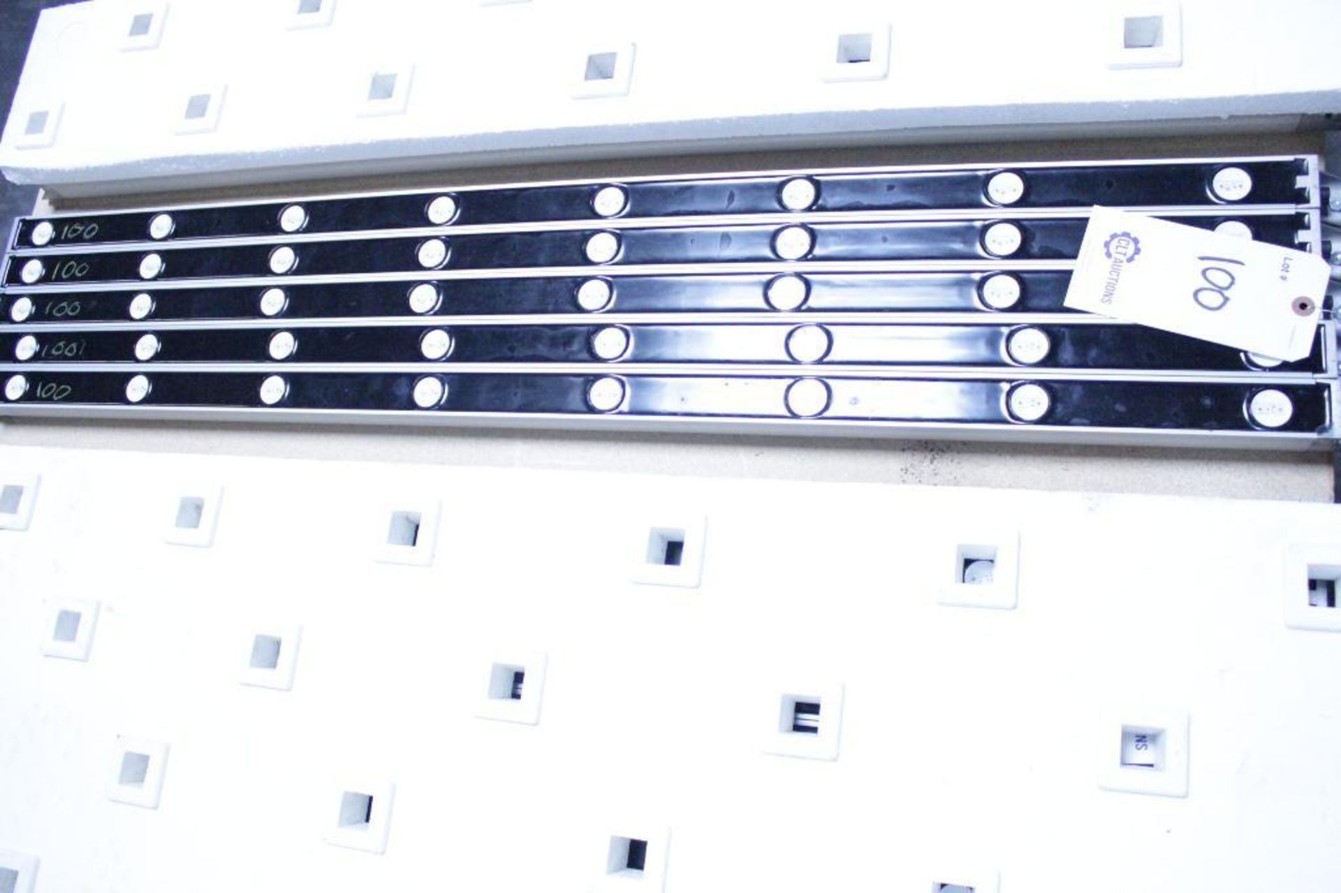 5 Philips GP LED Production bar lights DR/B 120LB