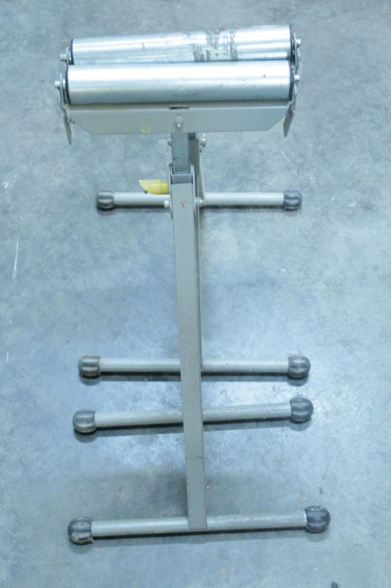 Stock roller stands - Image 2 of 2