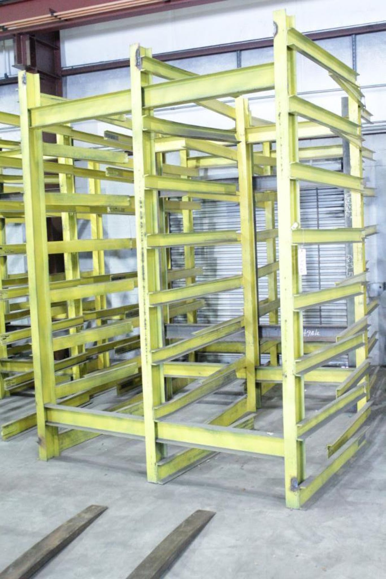 Cantilever racks, 4pcs - Image 2 of 3