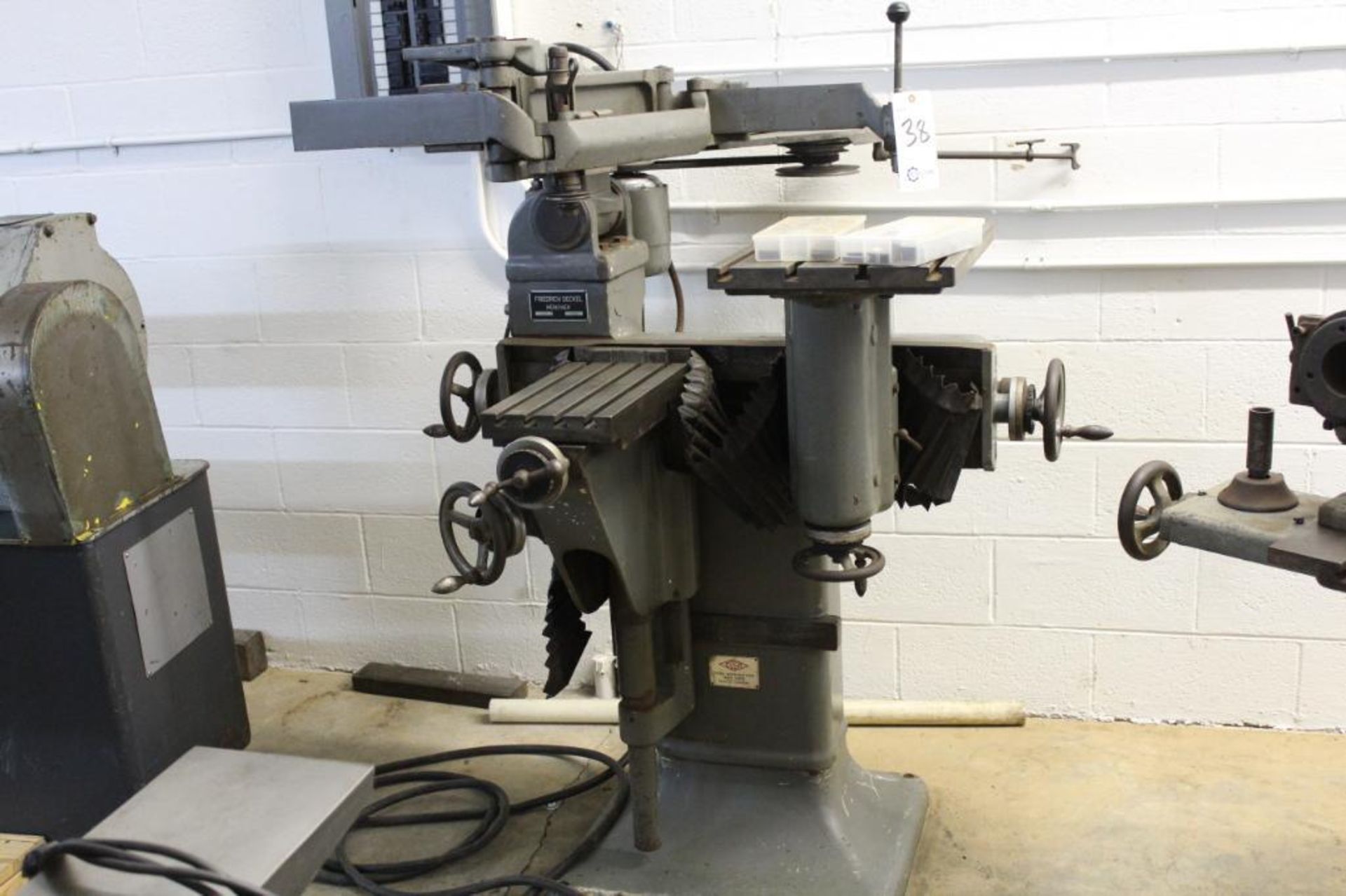 Deckel GK21 engraving & copy milling machine