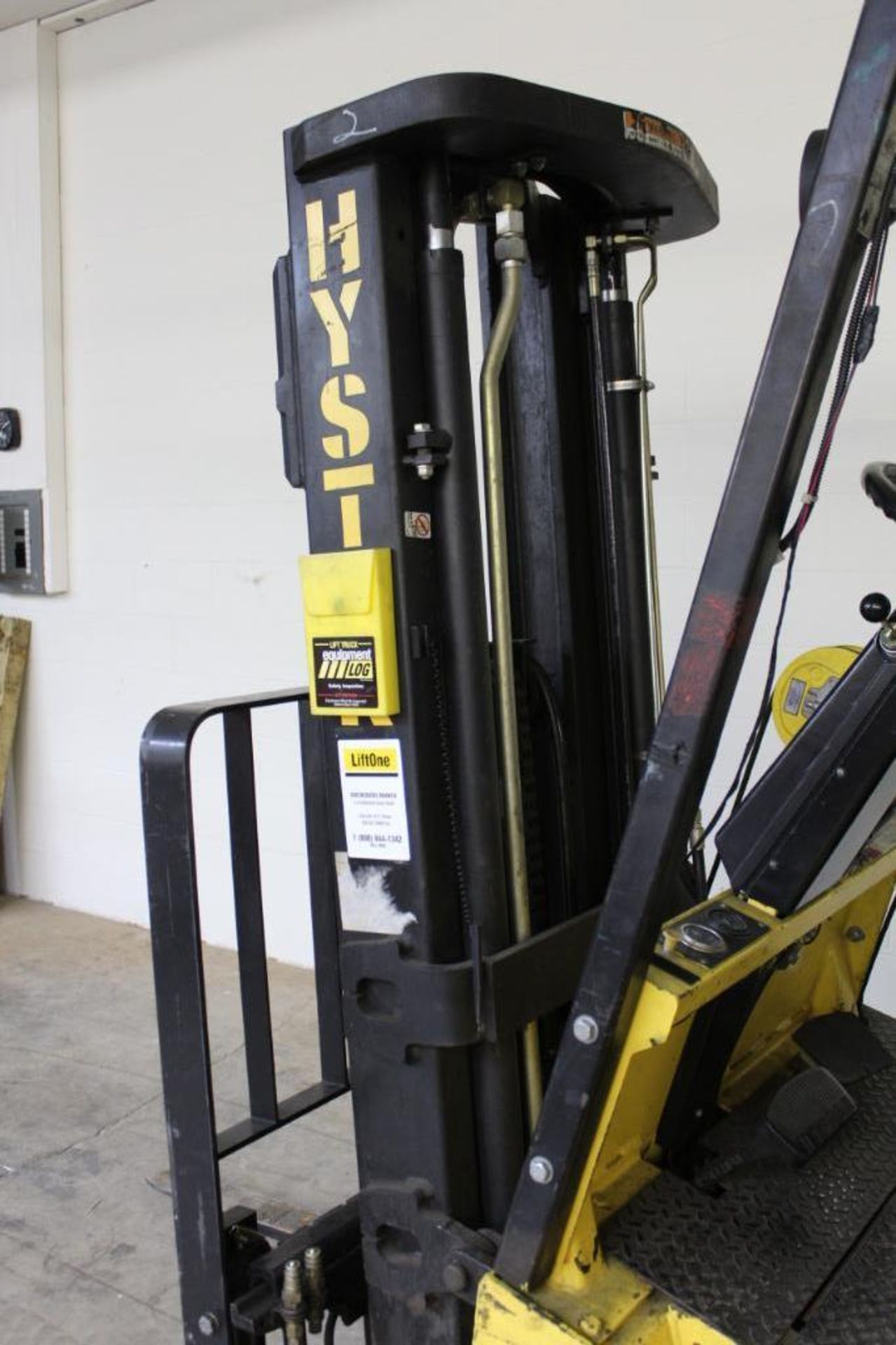 Hyster E40XL-27 400lbs electric forklift - Image 7 of 11
