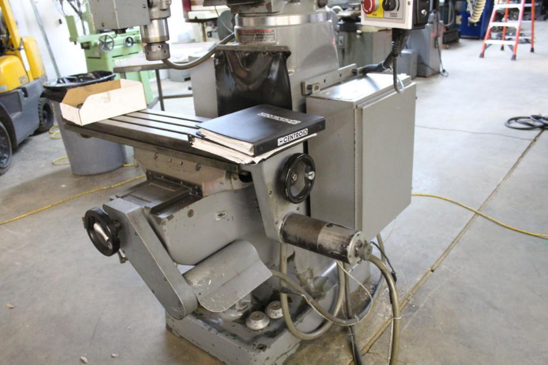 Aliant 3 axis cnc milling machine - Image 9 of 17