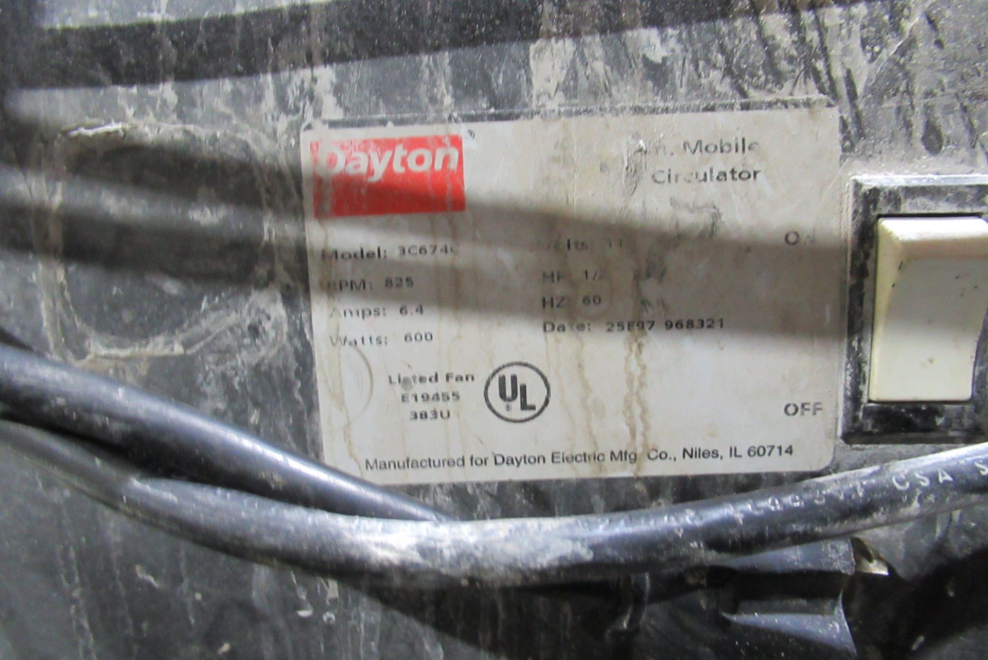 Dayton 36" Mobile Air Circulator - Image 2 of 2