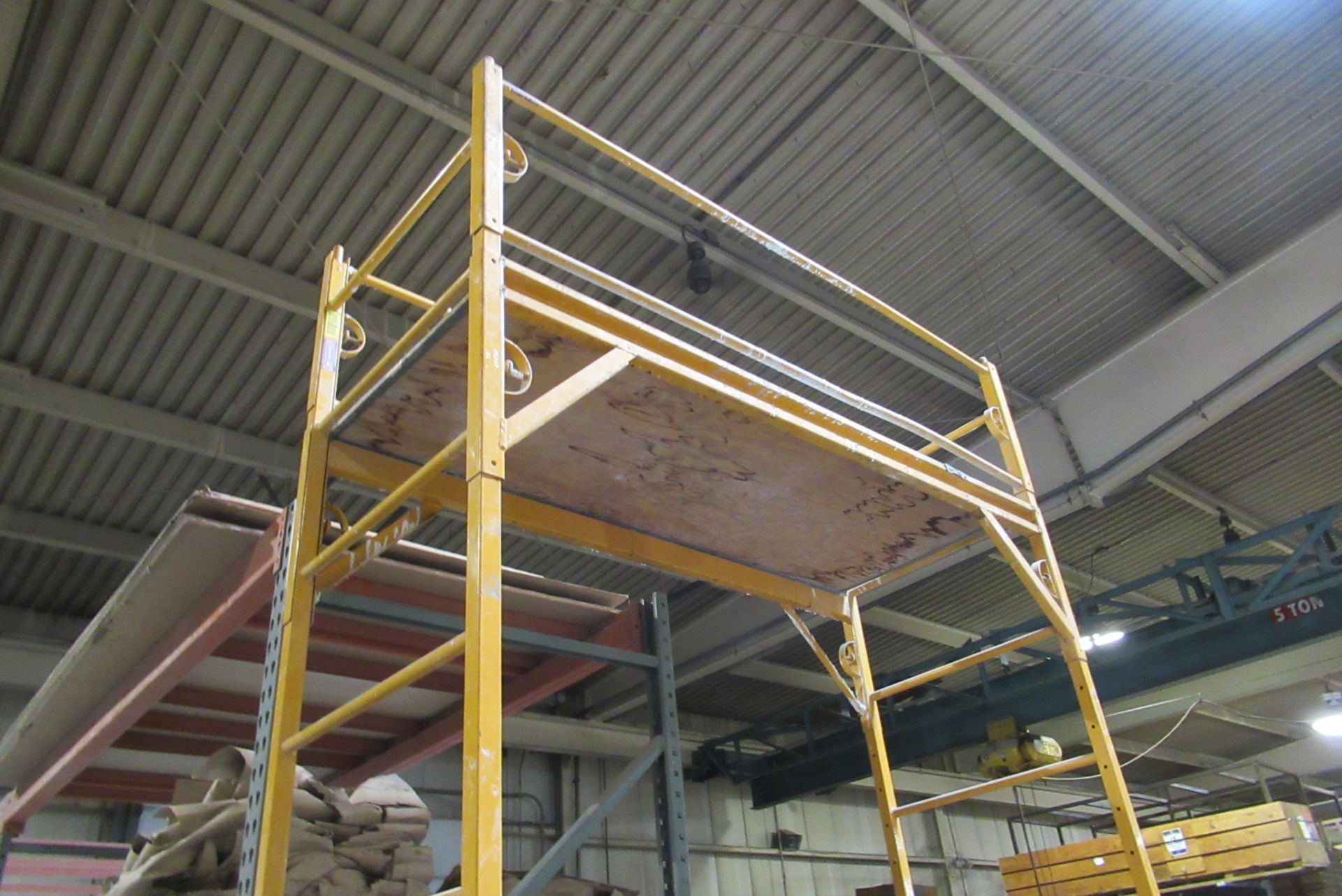 Bakers Scaffolding (2 Planks, 4 Uprights & 4 Cross Beams) - Image 2 of 2
