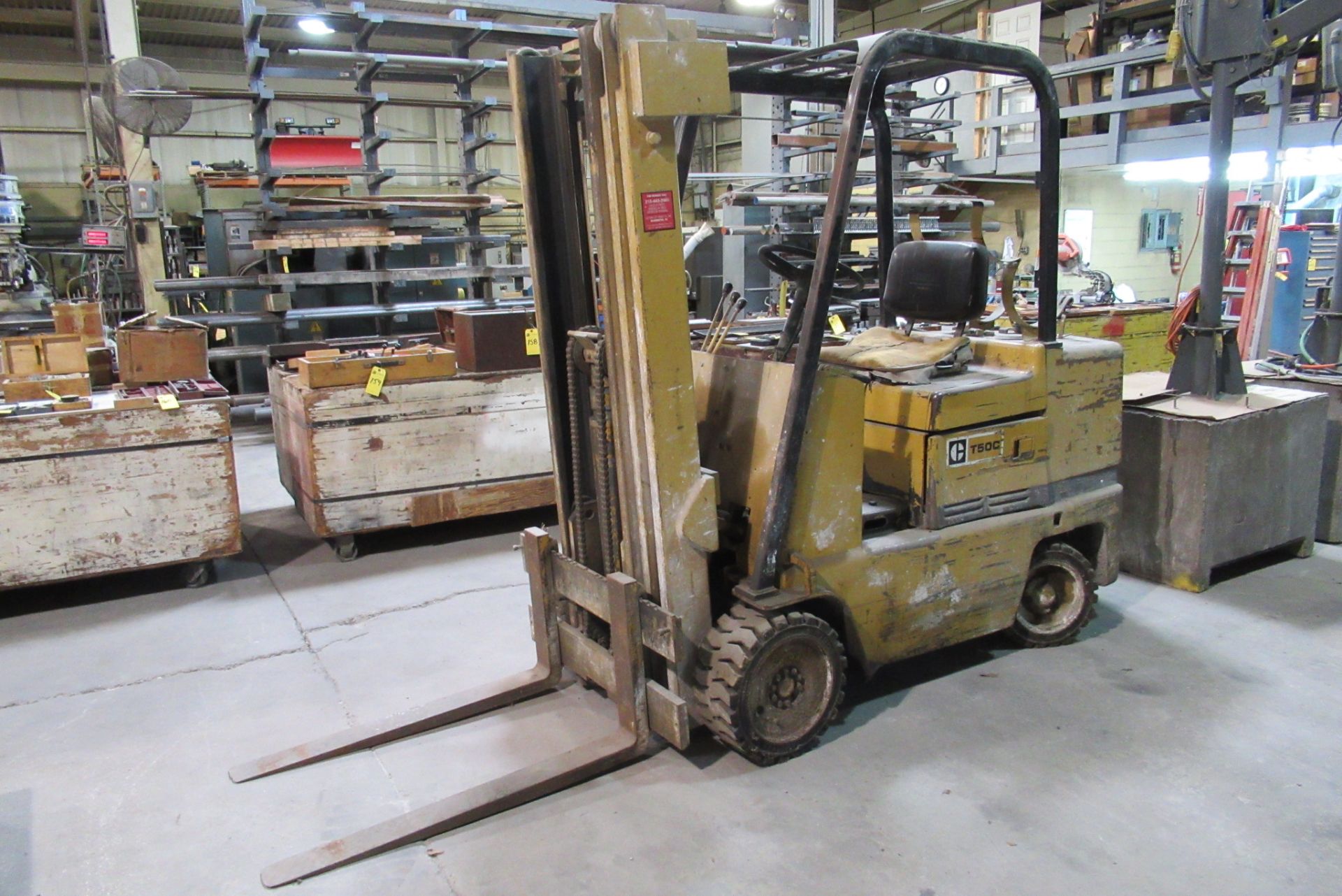 Caterpillar T50C LP Gas Forklift - Image 2 of 3