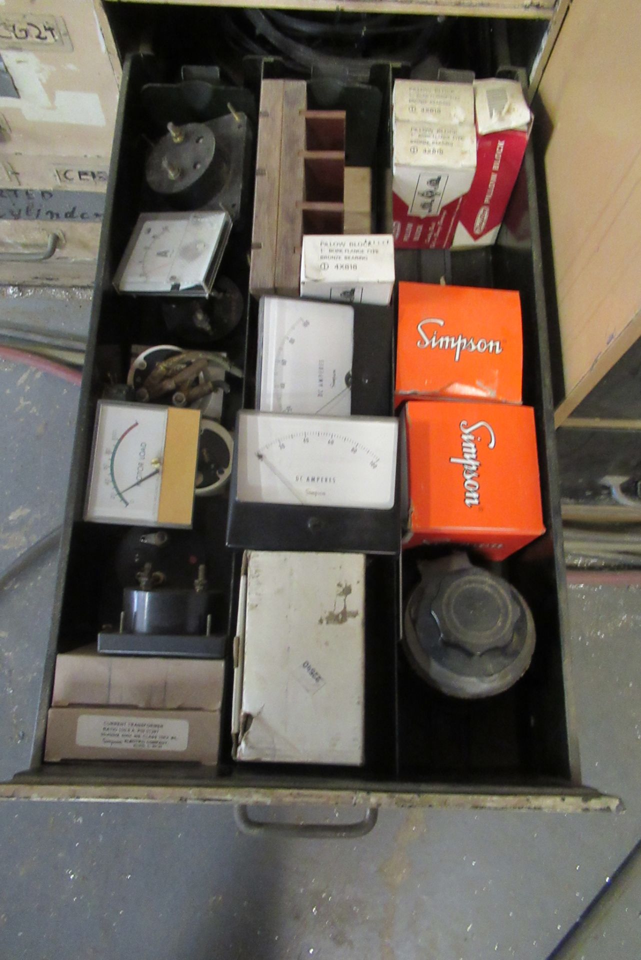 Contents of Drawers: Bolts, Nuts, Bearings, Asst. (Lot) - Image 6 of 6