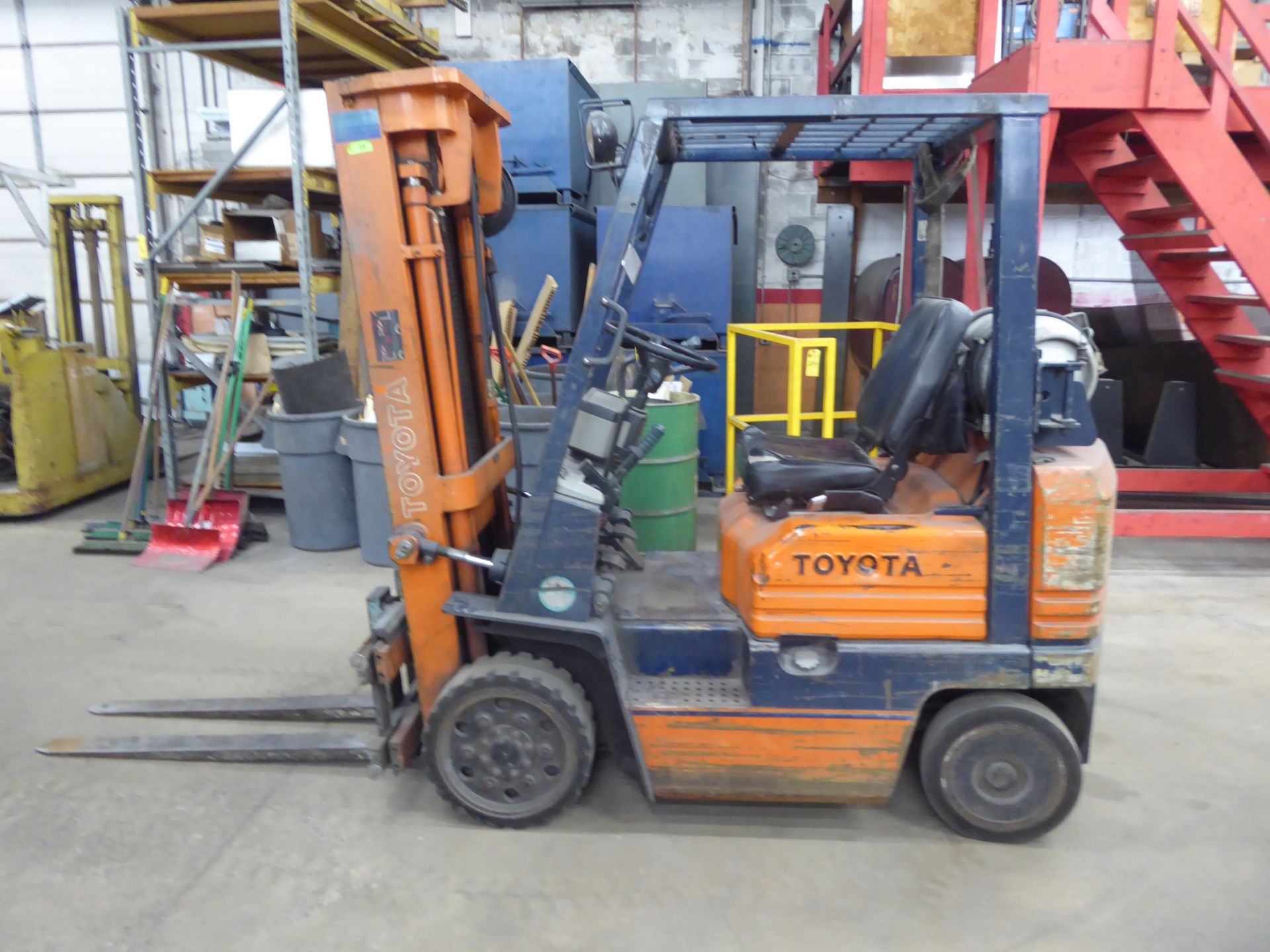 Toyota LP Gas Forklift w/Sideshift