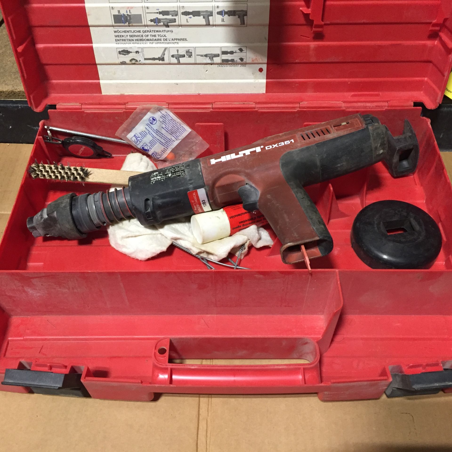 Hilti Powder Actuated Tool, m/n DX351