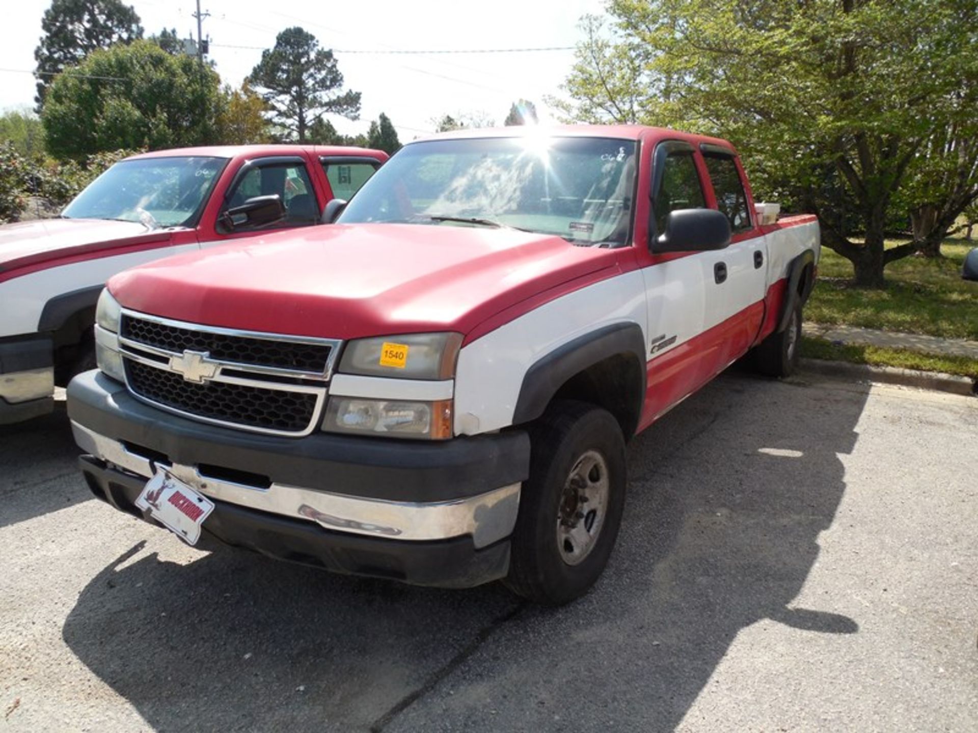 2006 Chev 2500 mileage unknown crew cab, dsl, vin# 1GCHC23D36F230058 overall conidtion poor crew