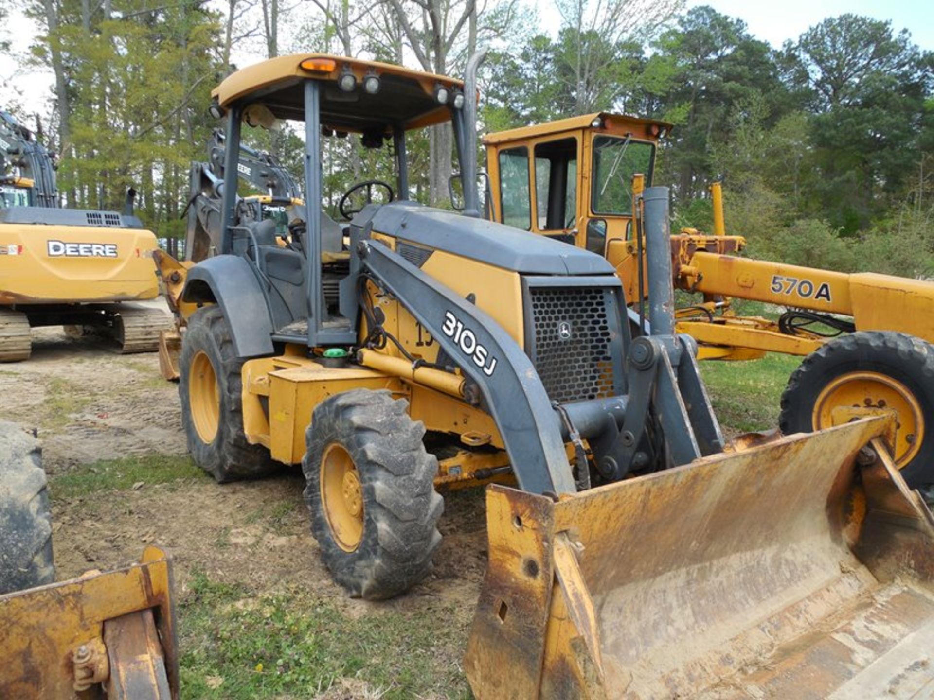 Deere 310SJ Backhoe ?hrs 4wd, multi purpose bucket, 24" bucket vin# TO310SJ137431 4wd, multi purpose - Image 8 of 8