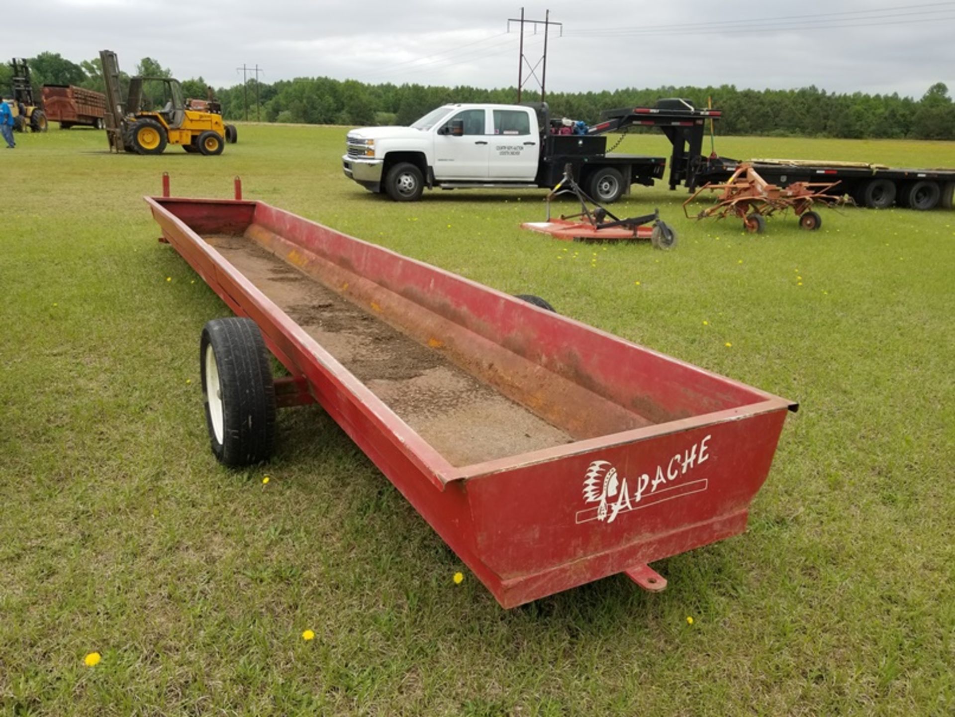 Apache Feed Trough 24' - Image 2 of 2