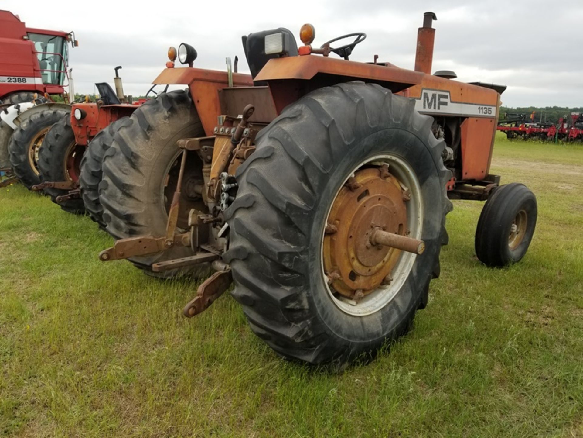 MF 1135 tractor - Image 3 of 5