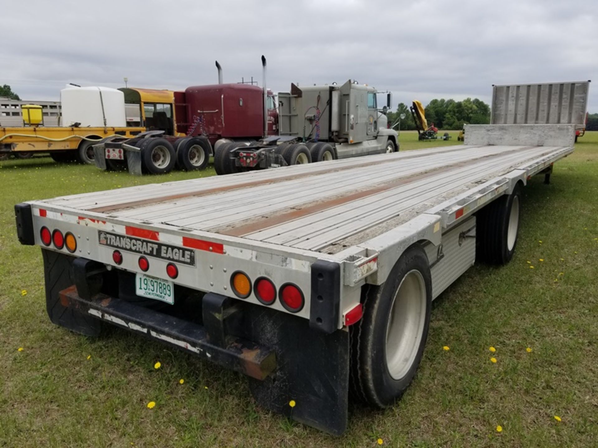 2001 Transcraft Eagle Spread Axle 102" Air ride vin #1TTE4820911066861 - Image 4 of 4