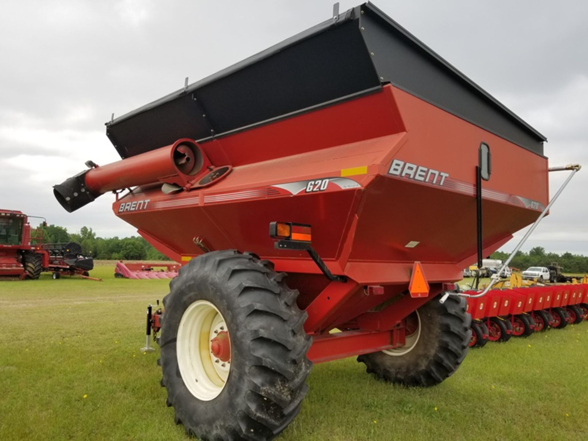 Brent 620 Grain Cart Mod #GC620 - Image 3 of 4