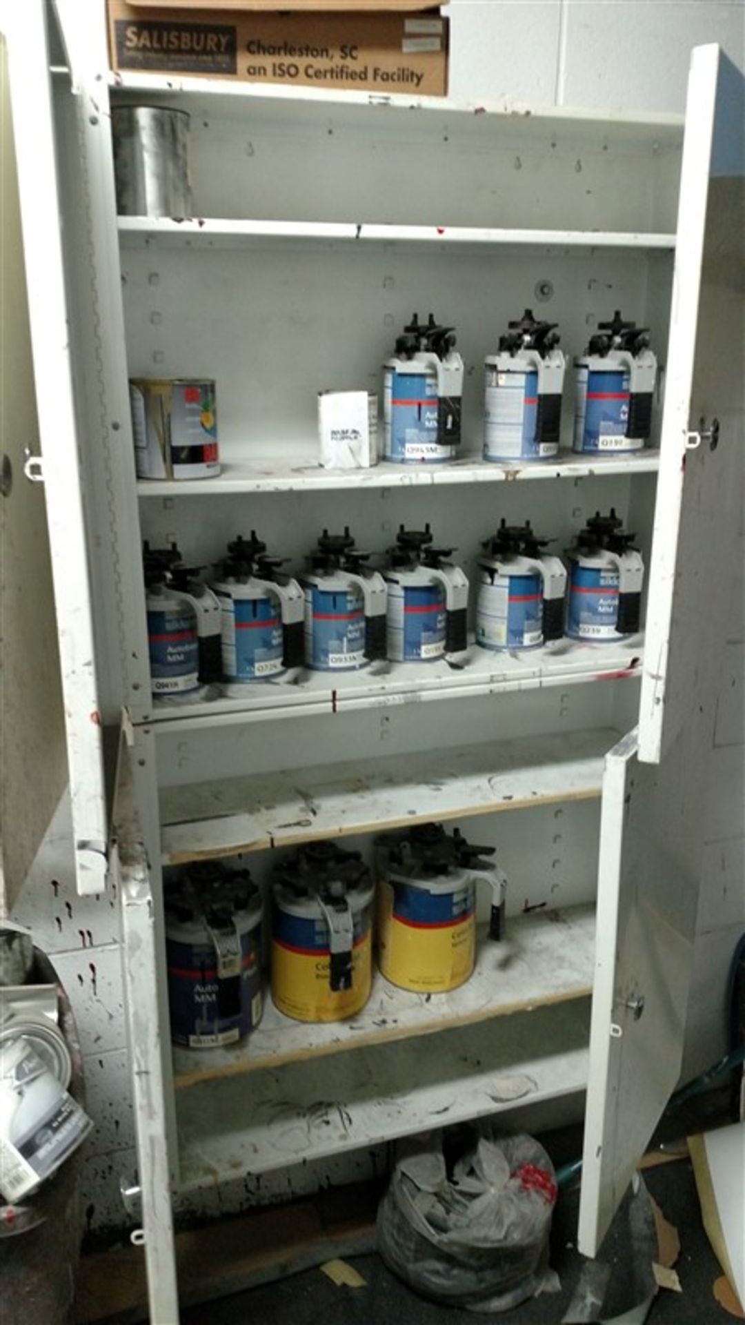 (All) Paint Mixing Equip. (in Room) - Image 4 of 6