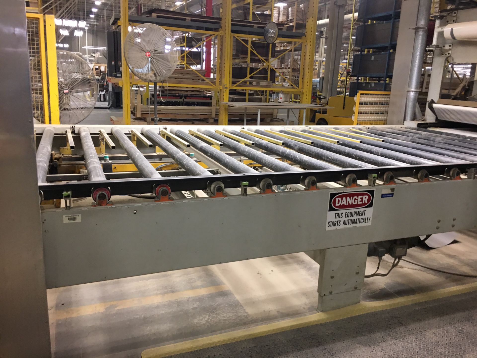 WEMHONER PRESS including infeed conveyor outfeed conveyor - Image 8 of 9