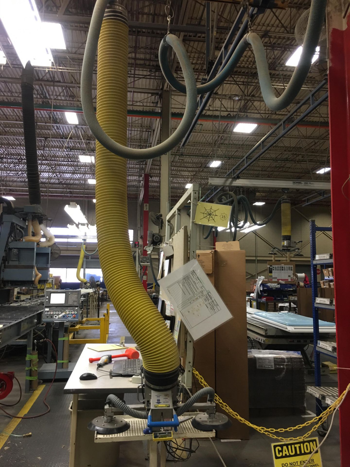 VACUUM LIFTER WITH PUMP AND OVERHEAD GANTRY RAILS - Image 3 of 3