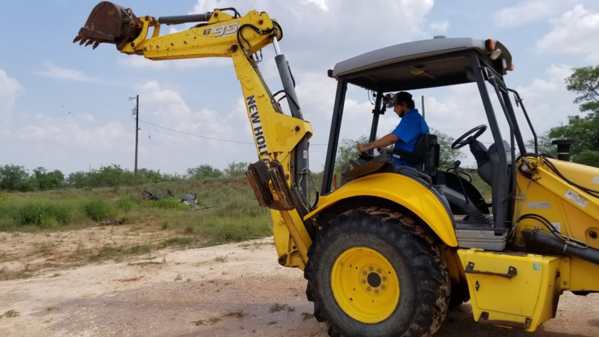 2008 New Holland B95 front end loader/backhoe, diesel, 3,362 hours