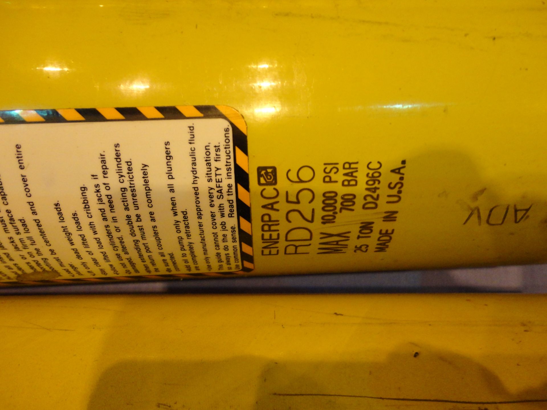 Lot of 3 - 25 Ton Enerpac 2 Way Cylinders - Image 3 of 5