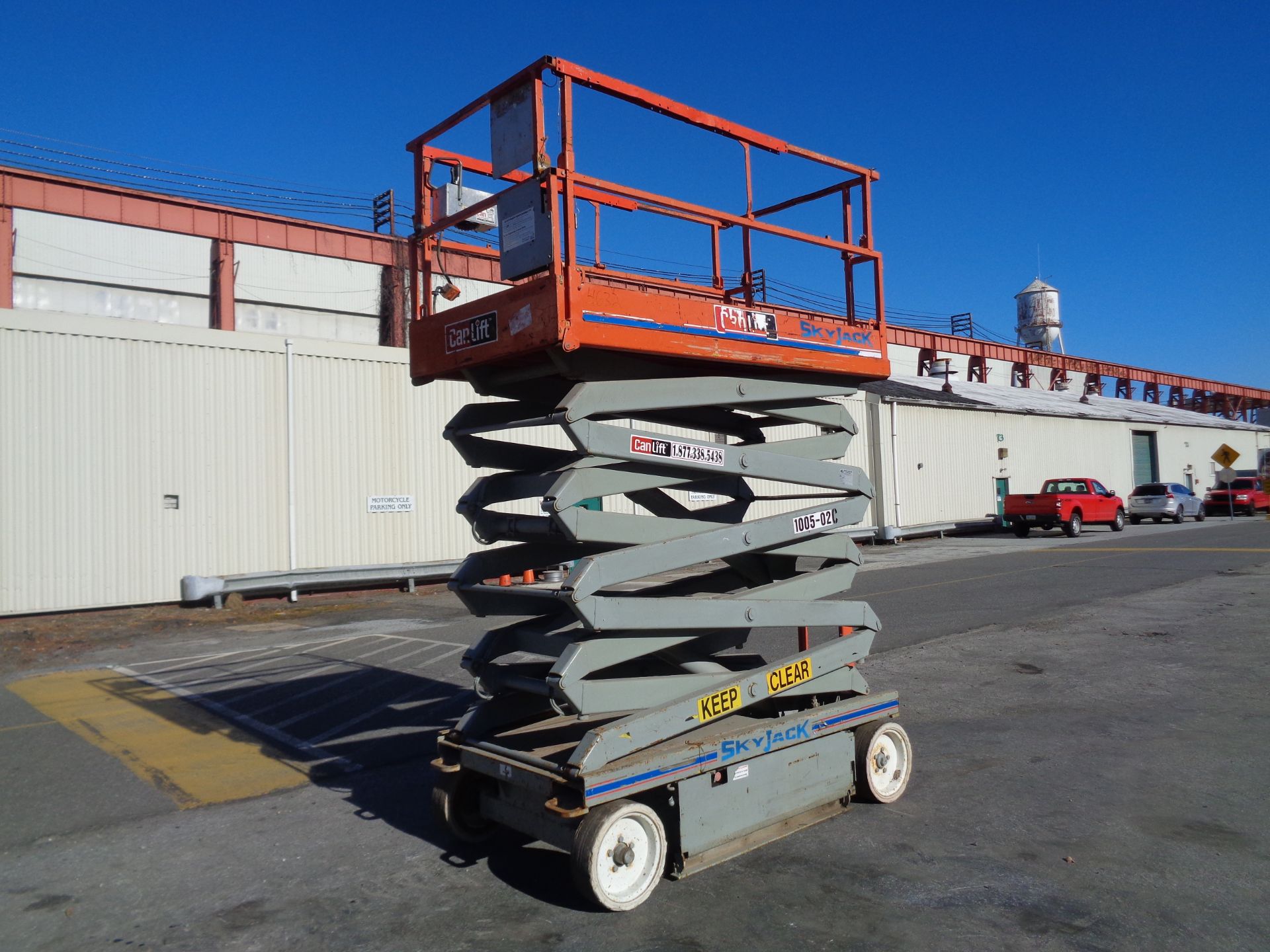 Skyjack SJ4632 Electric Scissor Lift - 32ft Height - Image 6 of 14