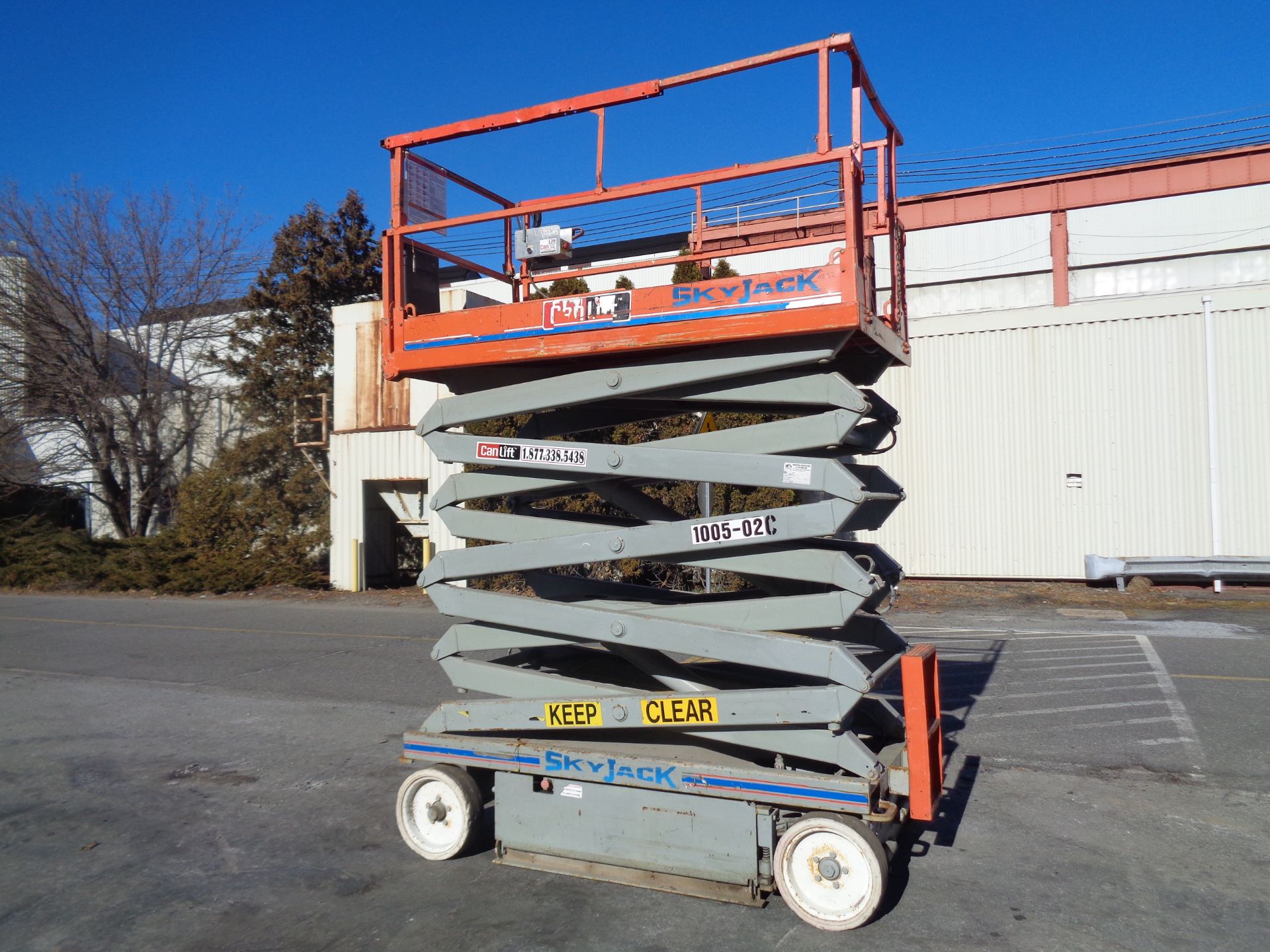 Skyjack SJ4632 Electric Scissor Lift - 32ft Height - Image 7 of 14