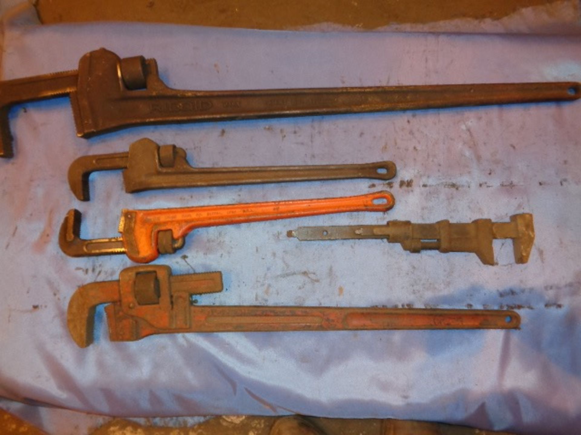 Lot of 5 Pipe Wrenches - Image 6 of 8