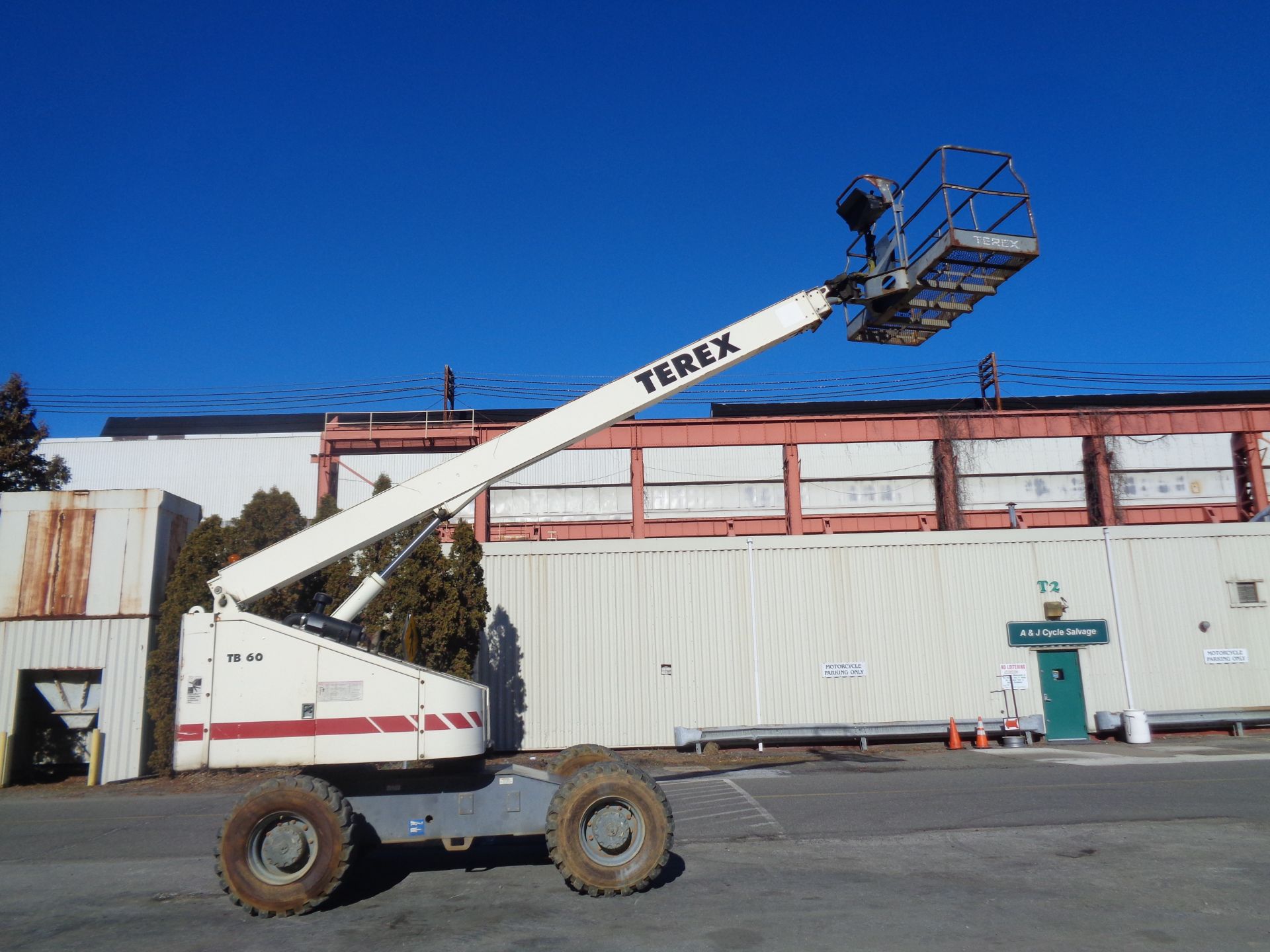 Terex TB60 60 ft Boom Lift - 4x4 - (1) - Image 8 of 11