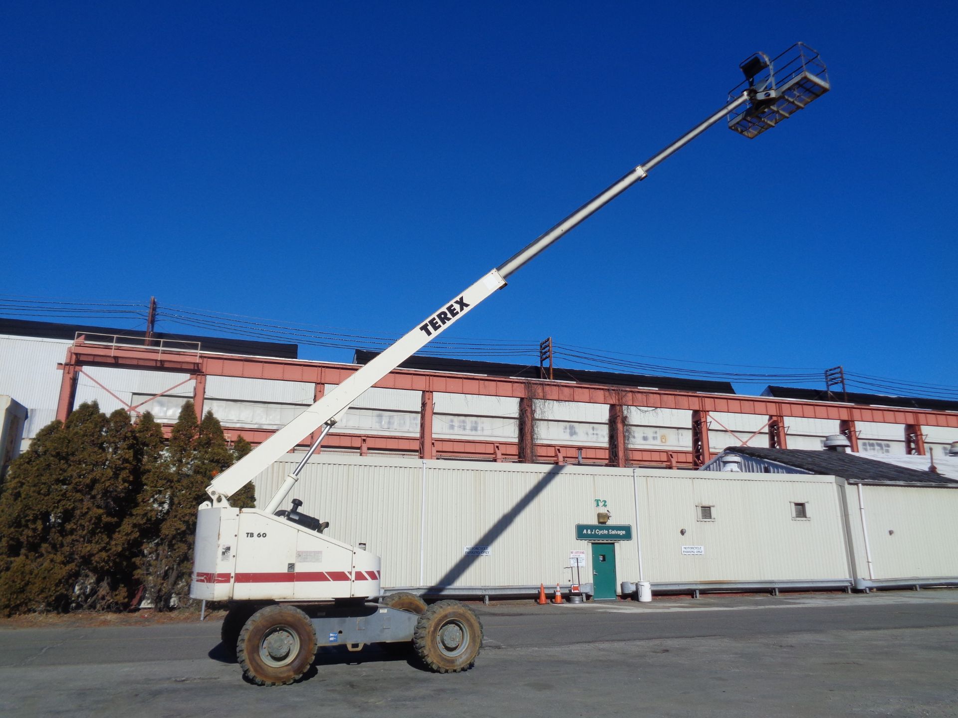 Terex TB60 60 ft Boom Lift - 4x4 - (1) - Image 3 of 11