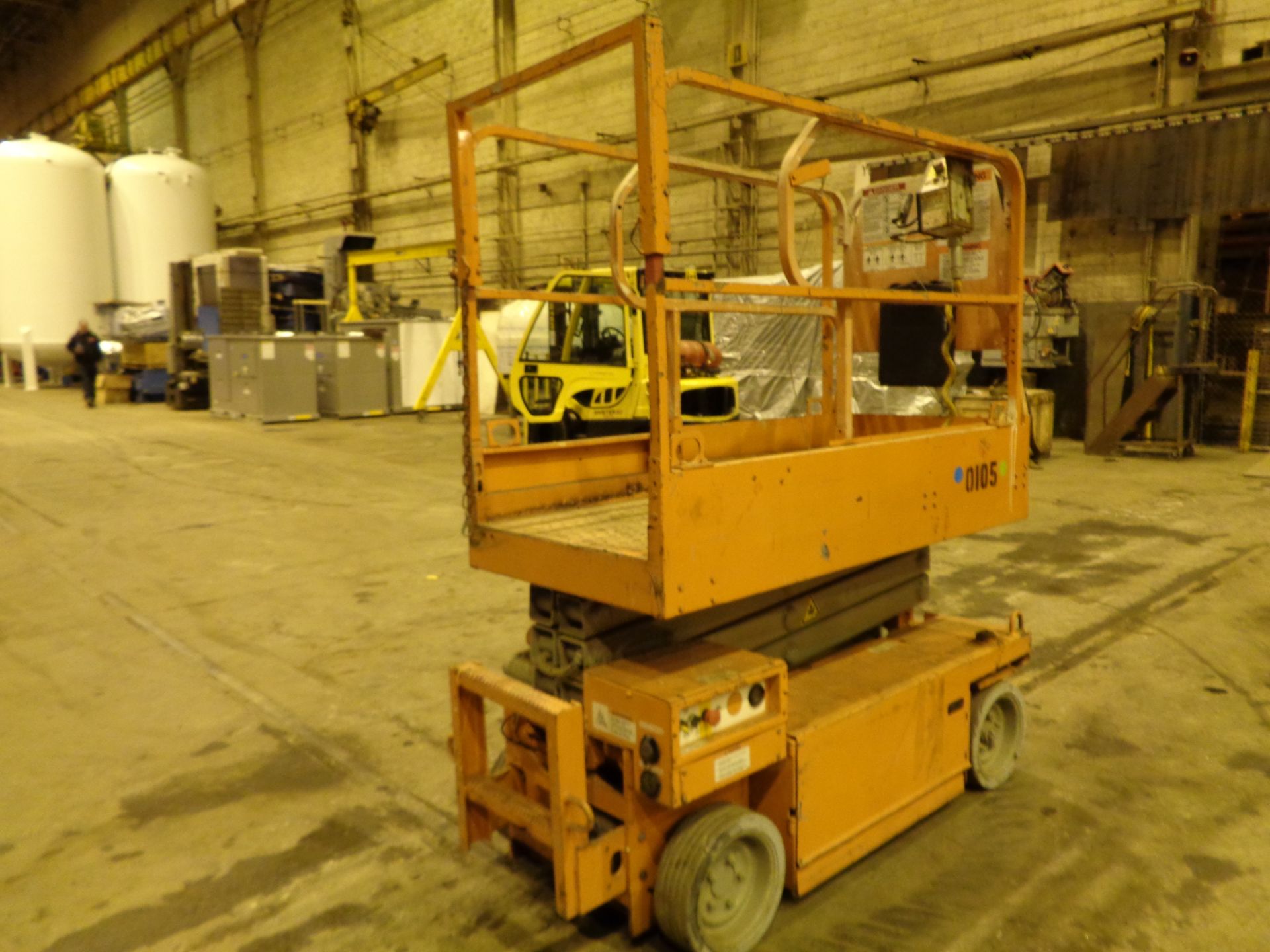 2007 MEC 1932ES Scissor Lift - Image 6 of 10