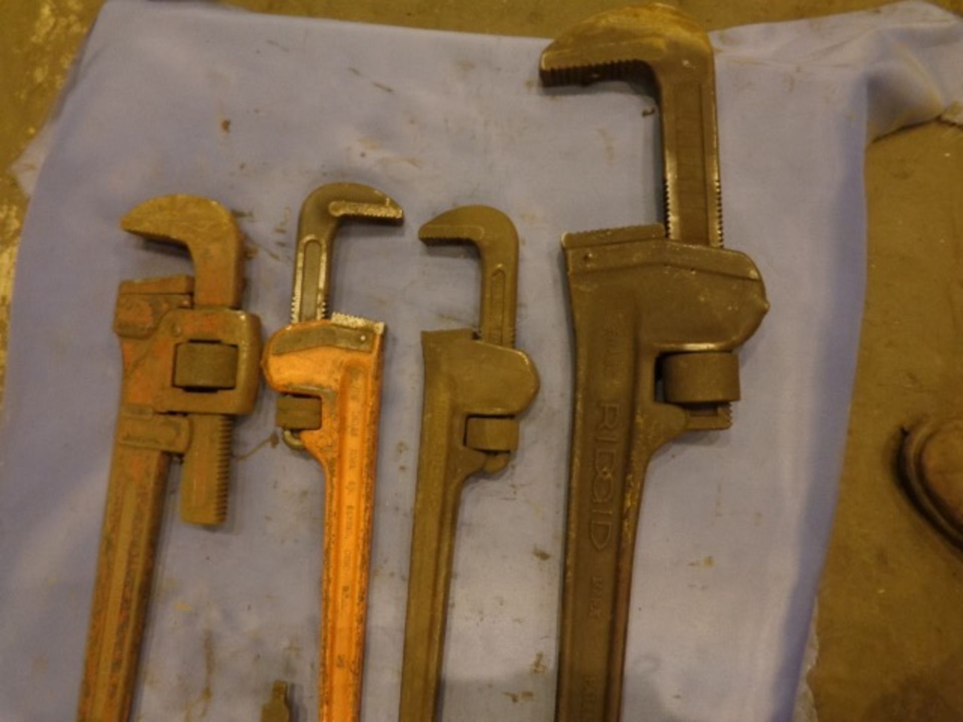 Lot of 5 Pipe Wrenches - Image 3 of 8